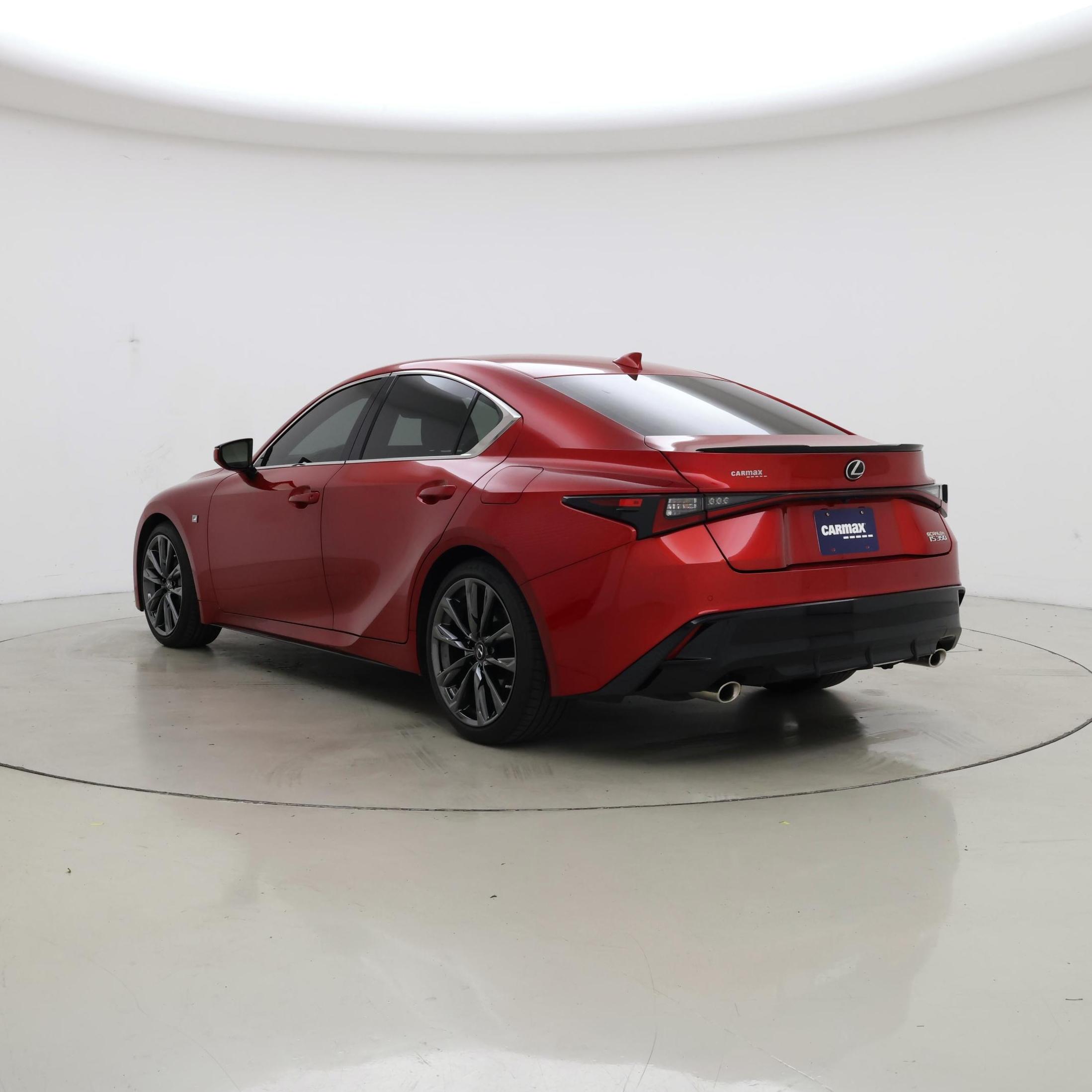 Thumbnail: 2022 Lexus IS - 2