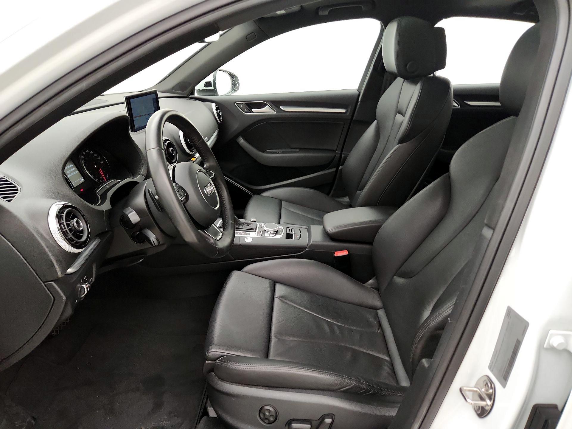 Thumbnail: 2016 Audi A3 - 11