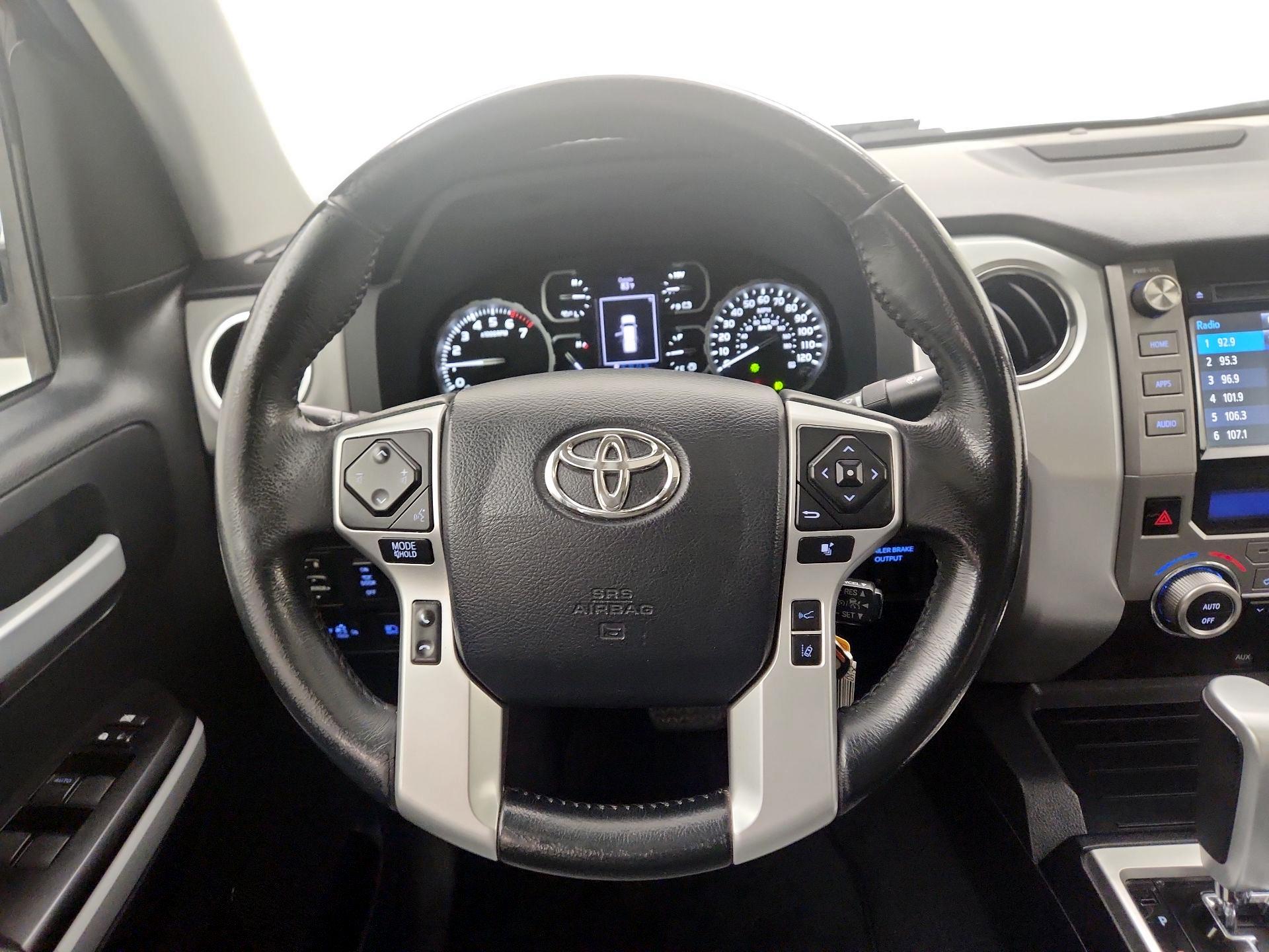 Thumbnail: 2019 Toyota Tundra - 10