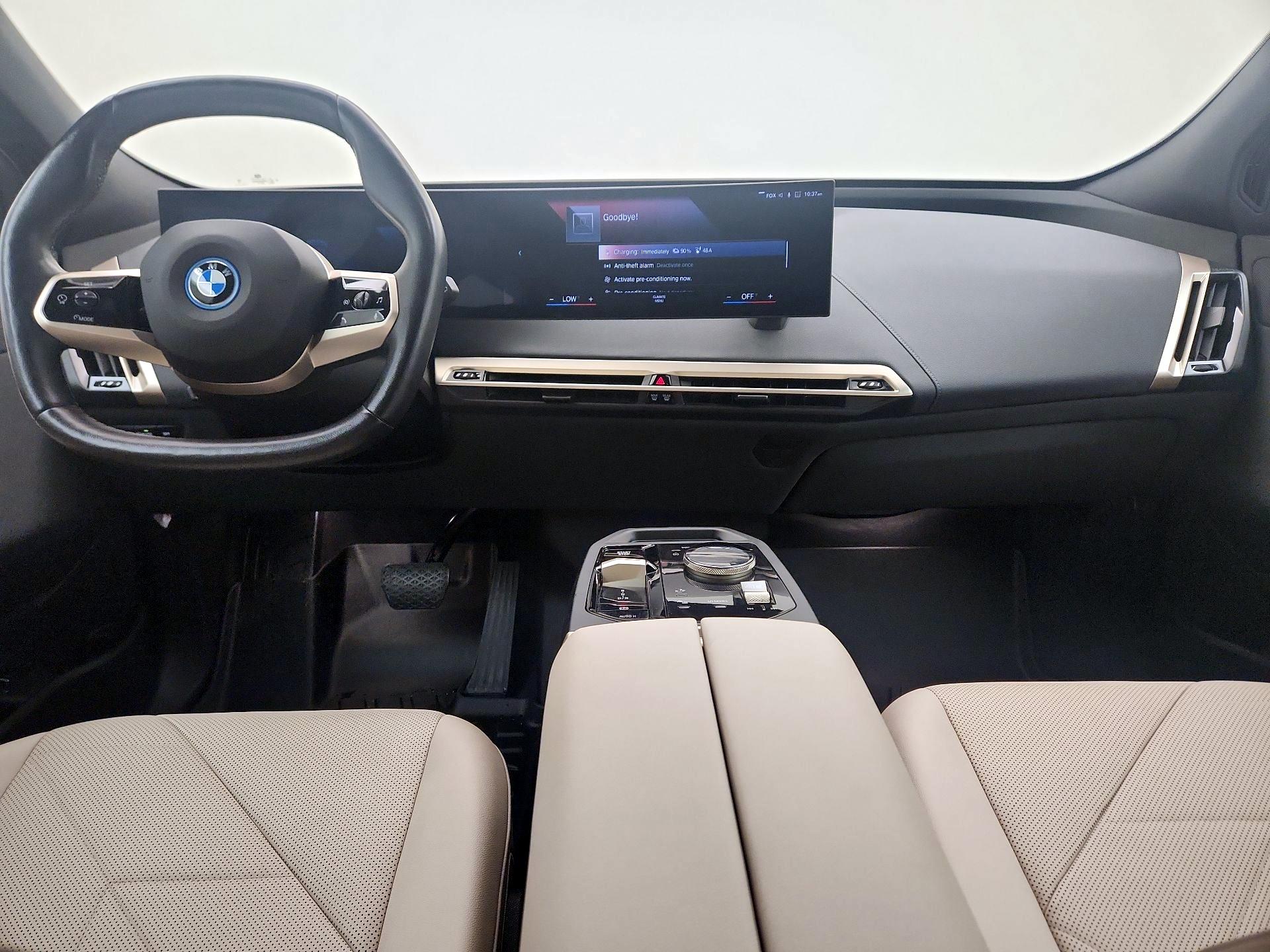 Thumbnail: 2023 BMW iX - 9