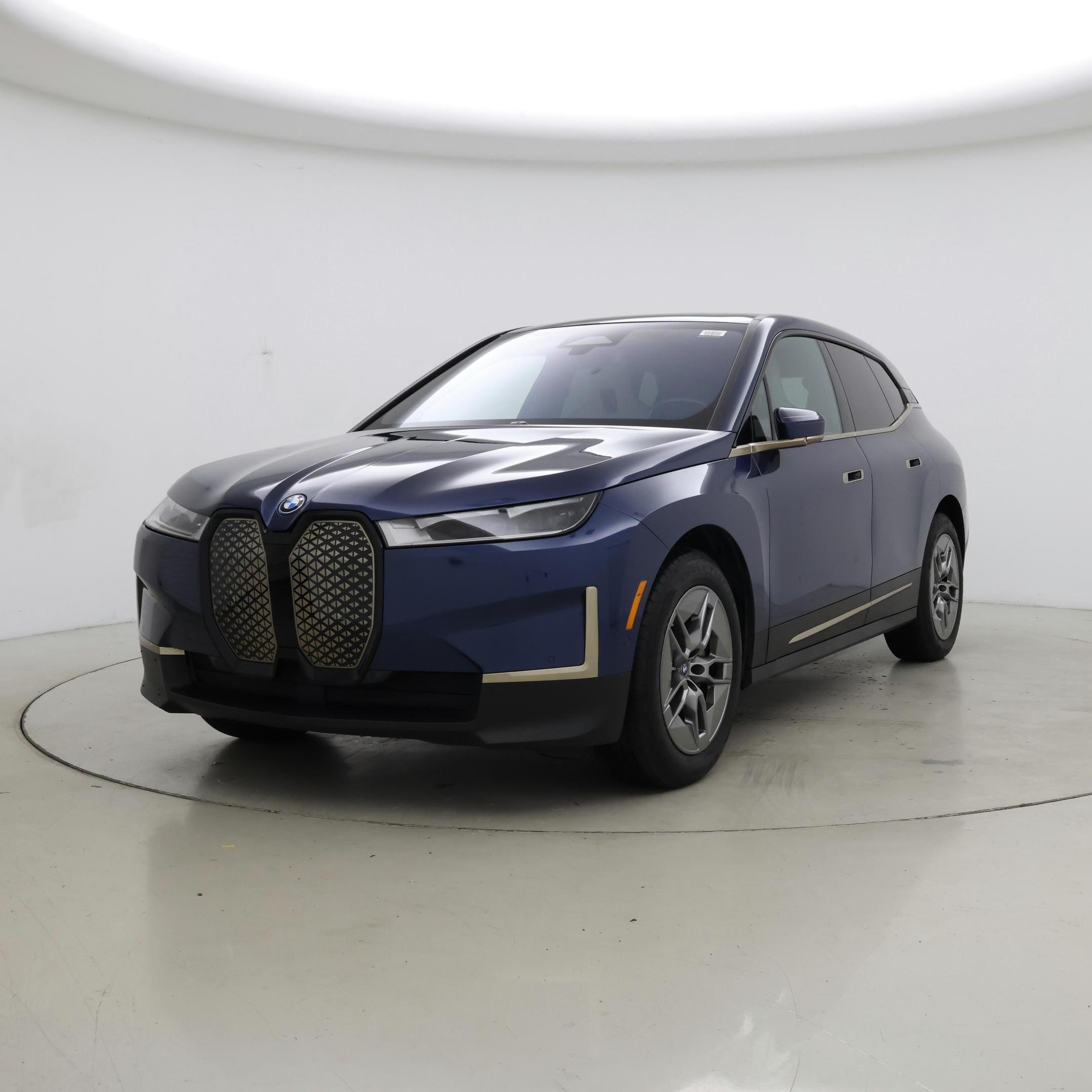 Thumbnail: 2023 BMW iX - 4