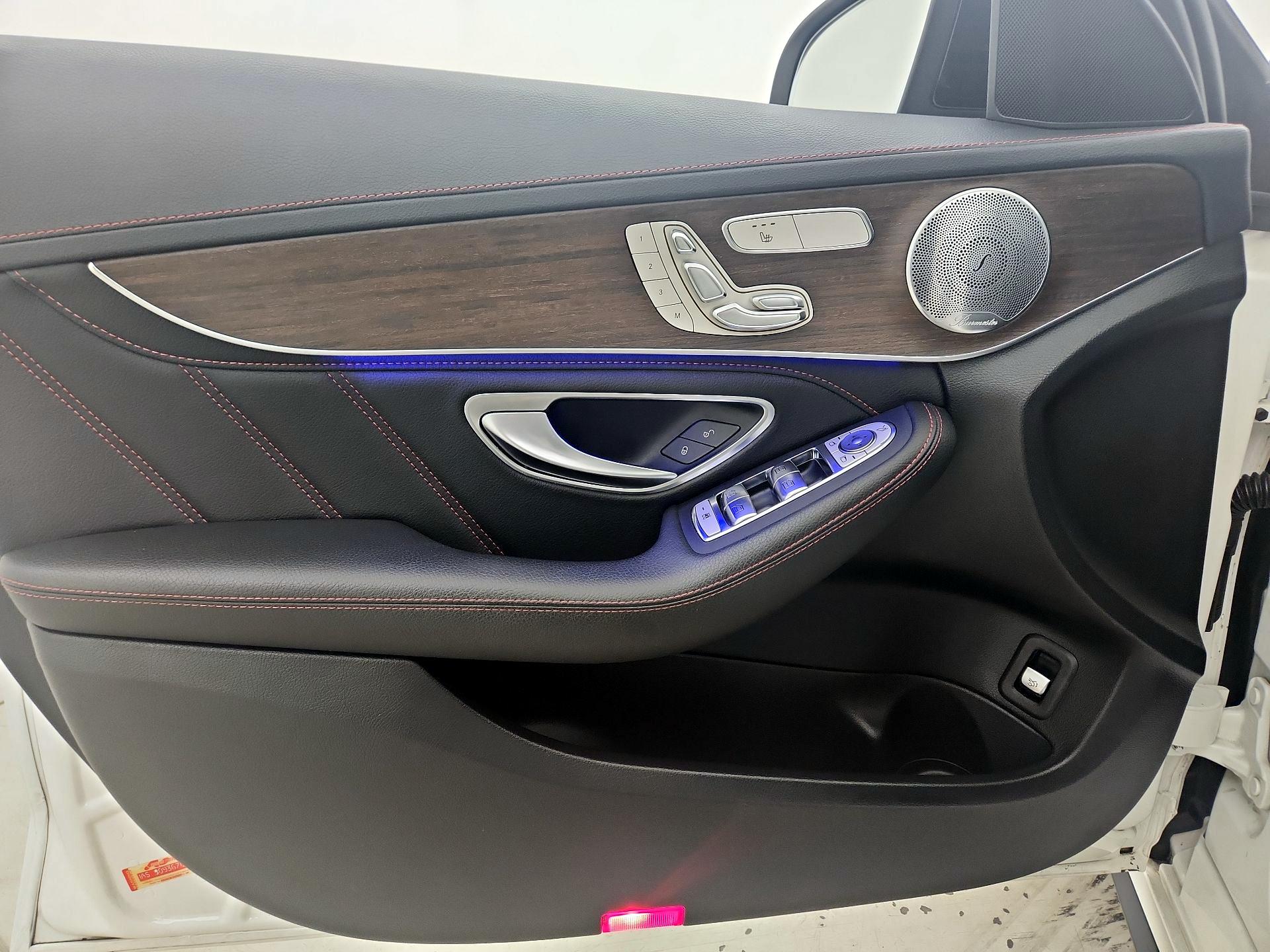 Thumbnail: 2020 Mercedes-Benz C-Class - 12