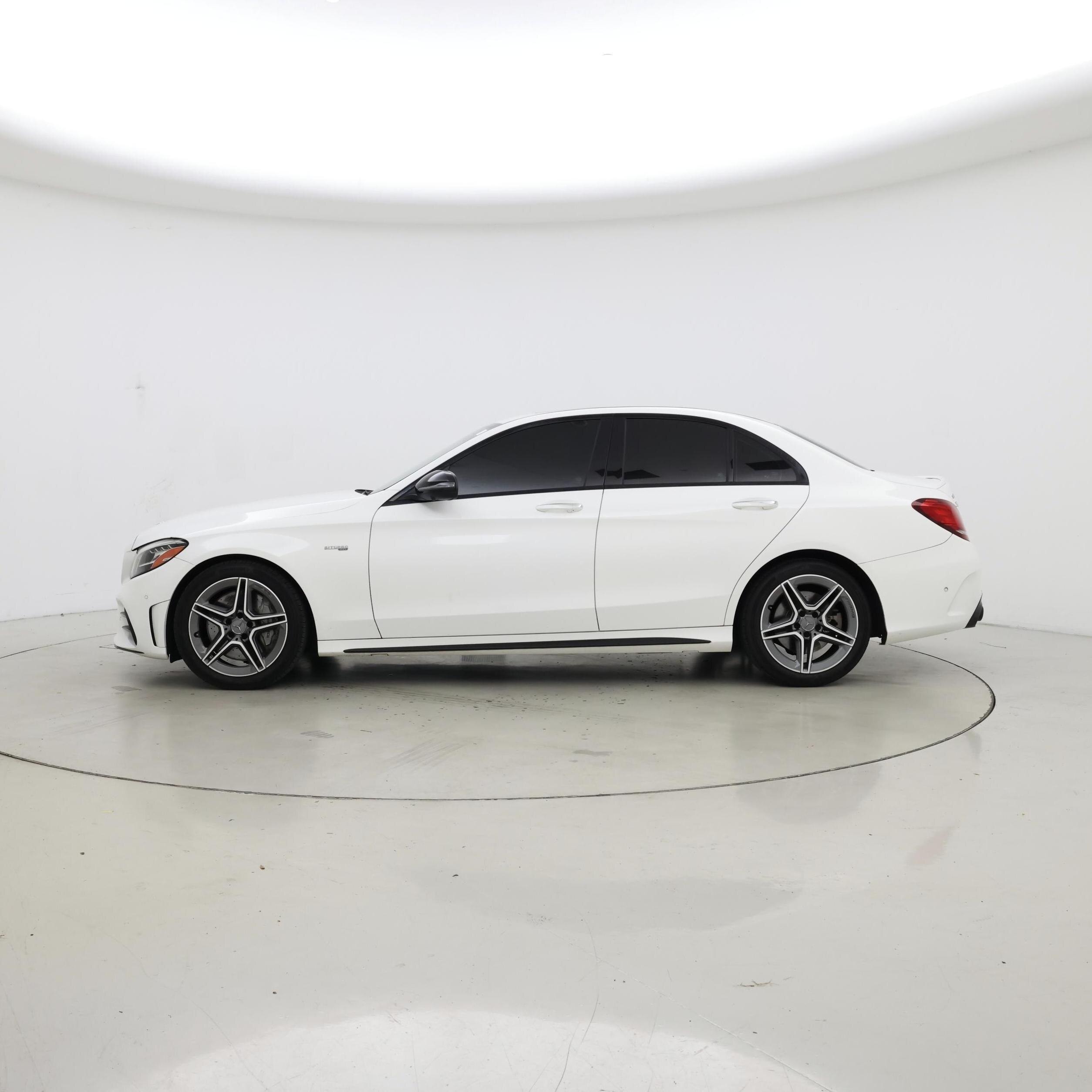 Thumbnail: 2020 Mercedes-Benz C-Class - 3