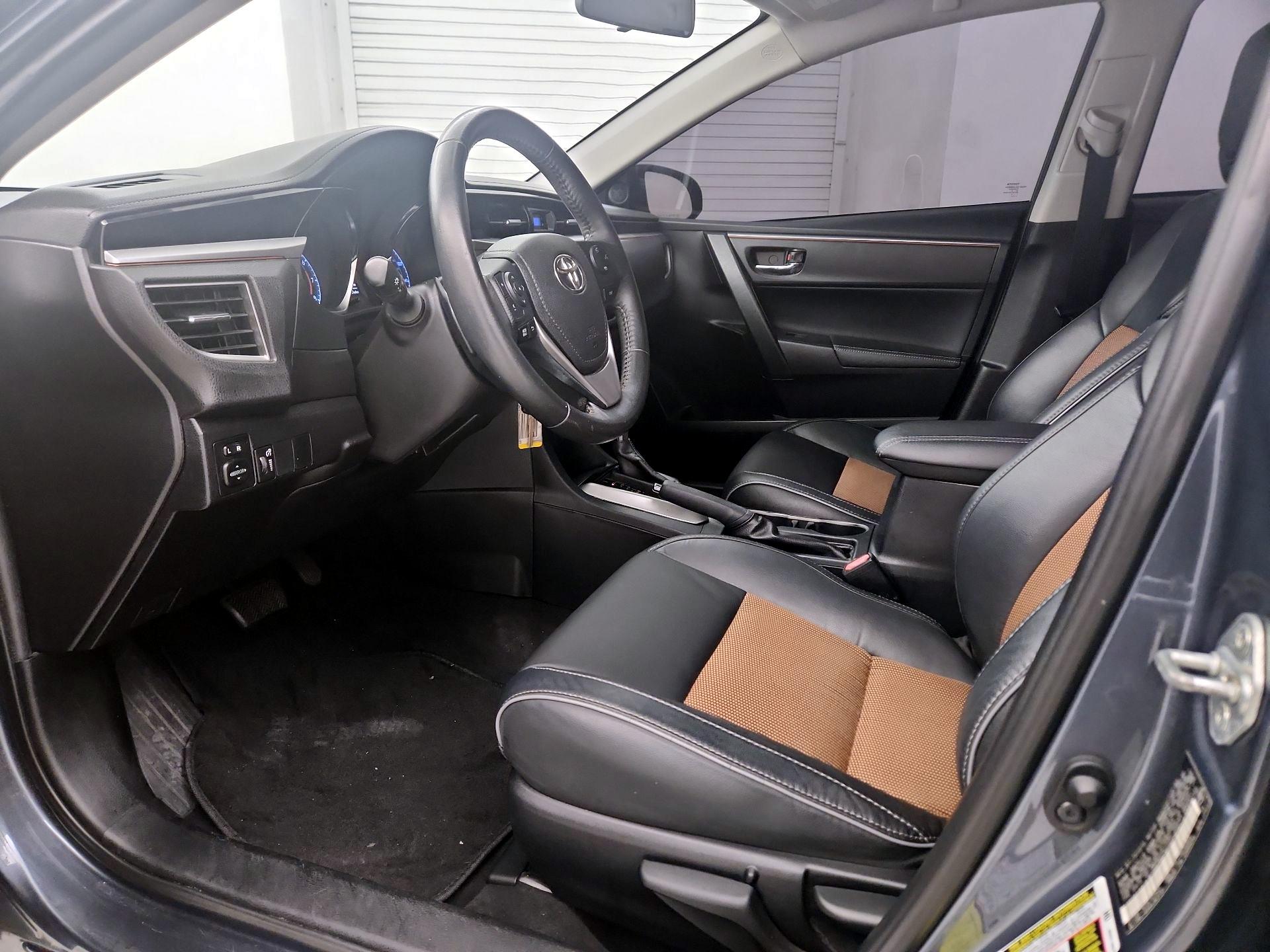 Thumbnail: 2016 Toyota Corolla - 11