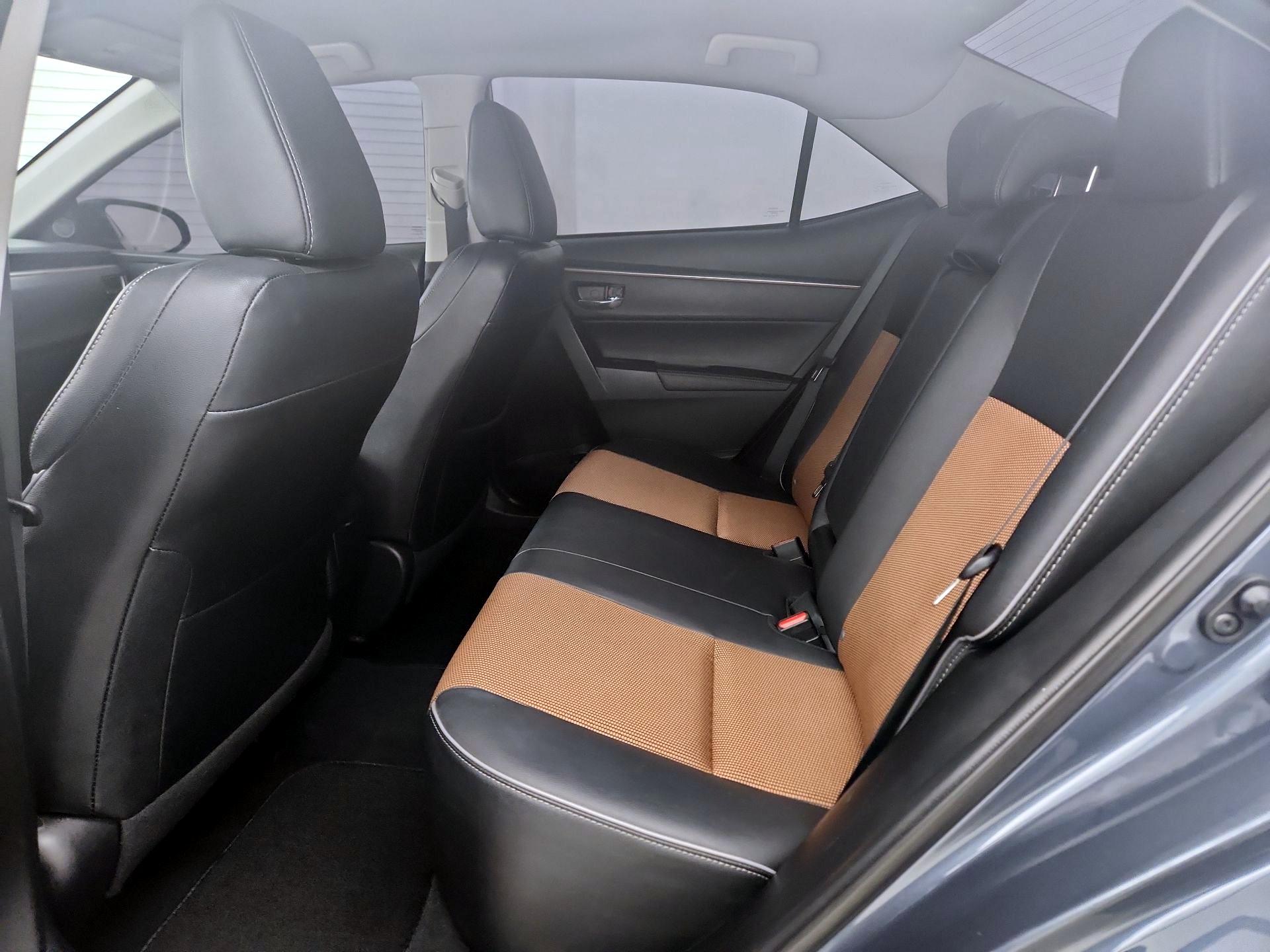 Thumbnail: 2016 Toyota Corolla - 19