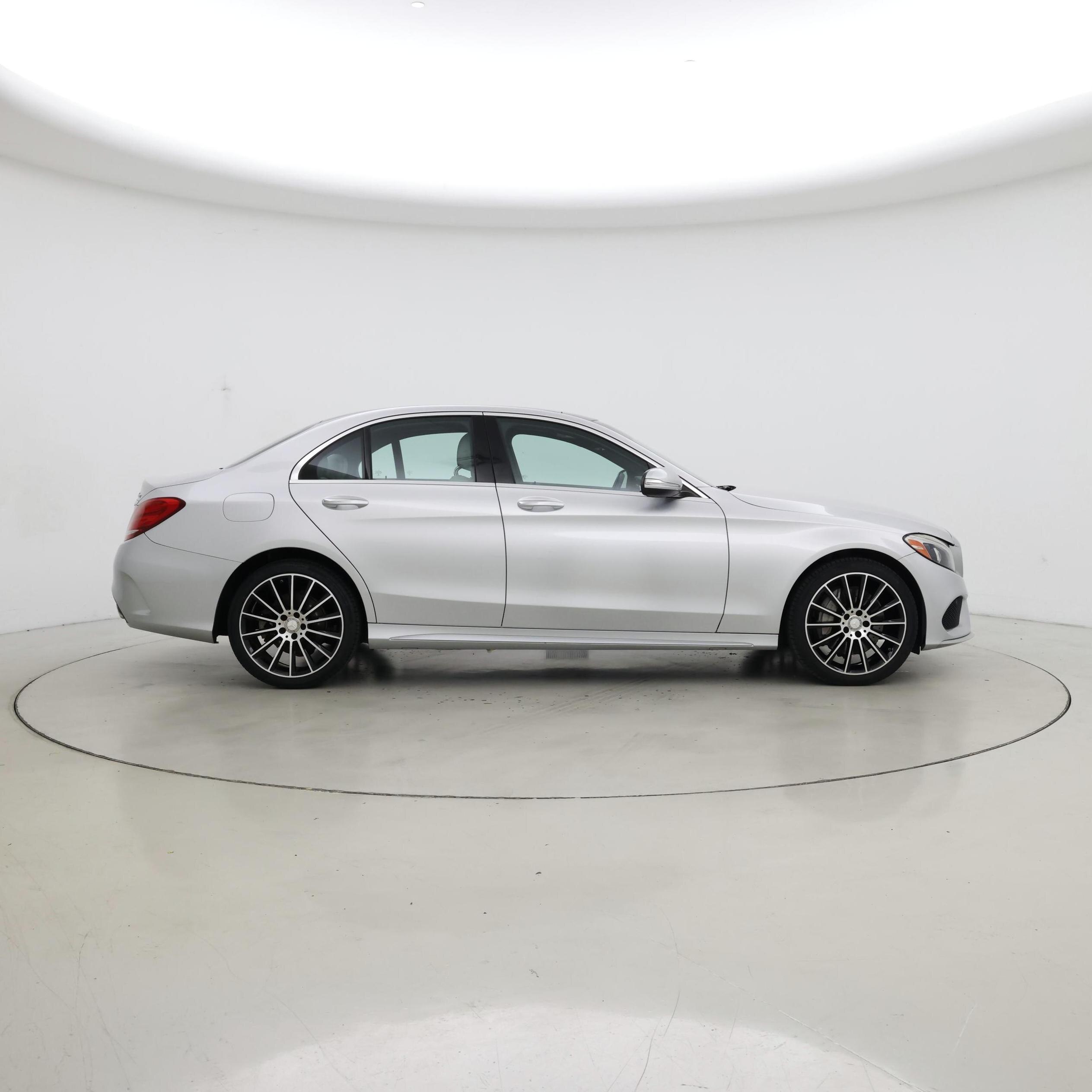 Thumbnail: 2015 Mercedes-Benz C-Class - 7