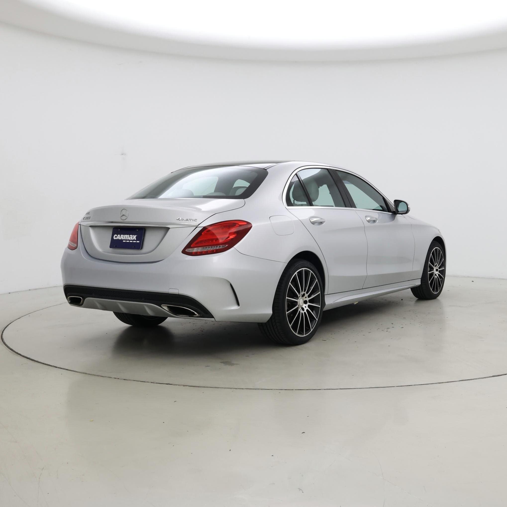 Thumbnail: 2015 Mercedes-Benz C-Class - 8