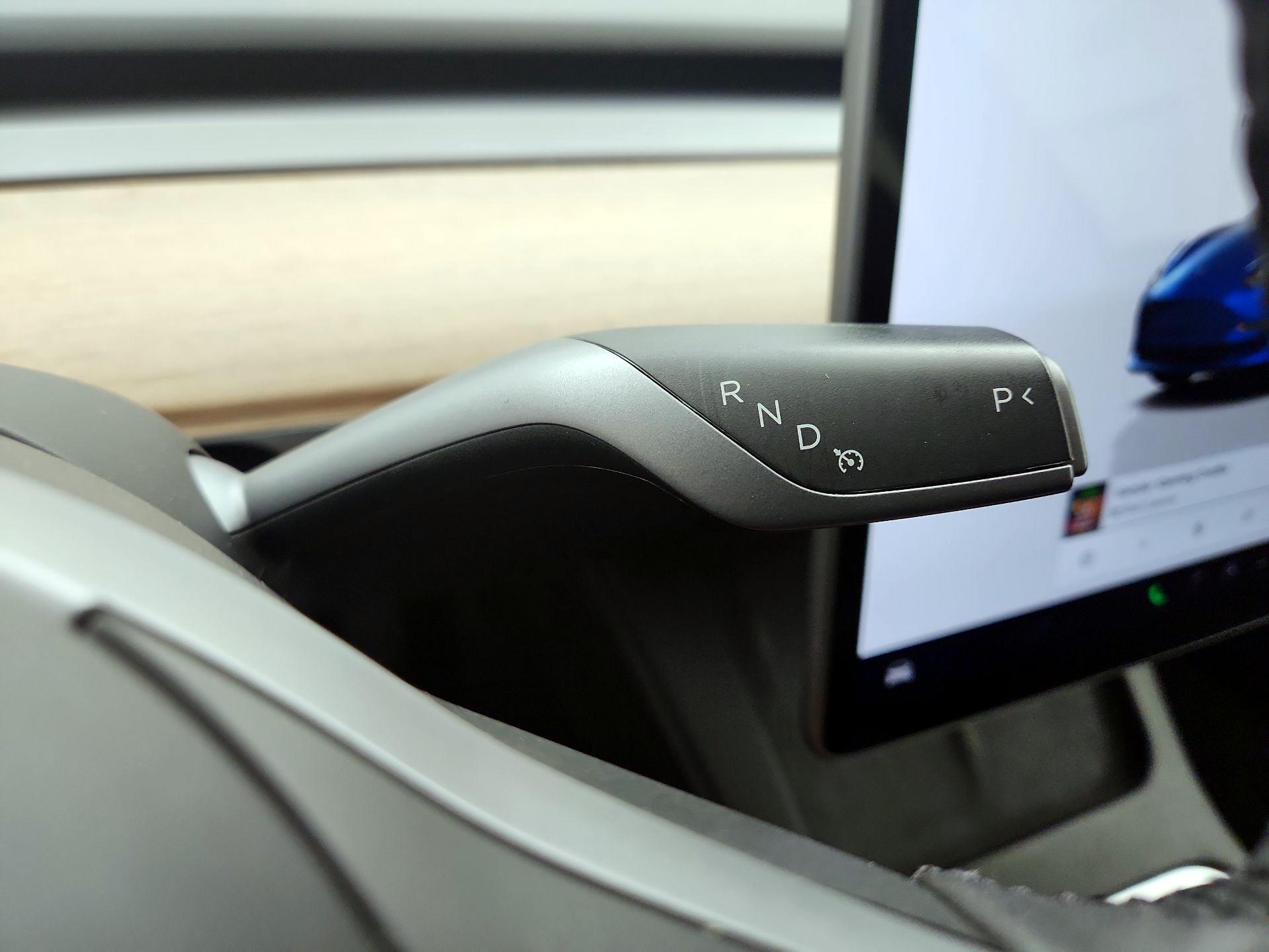 Thumbnail: 2023 Tesla Model 3 - 17