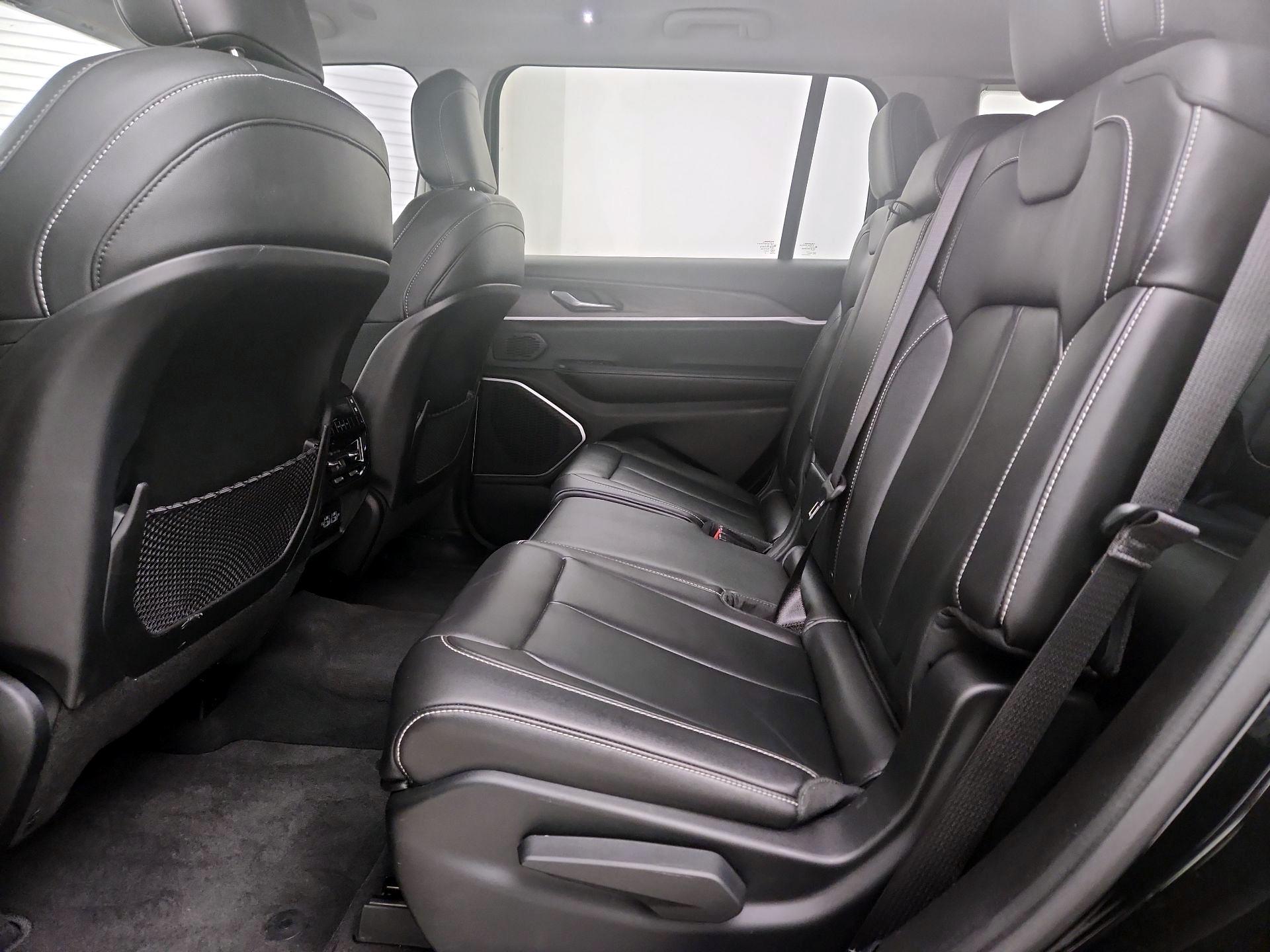 Thumbnail: 2021 Jeep Grand Cherokee L - 20
