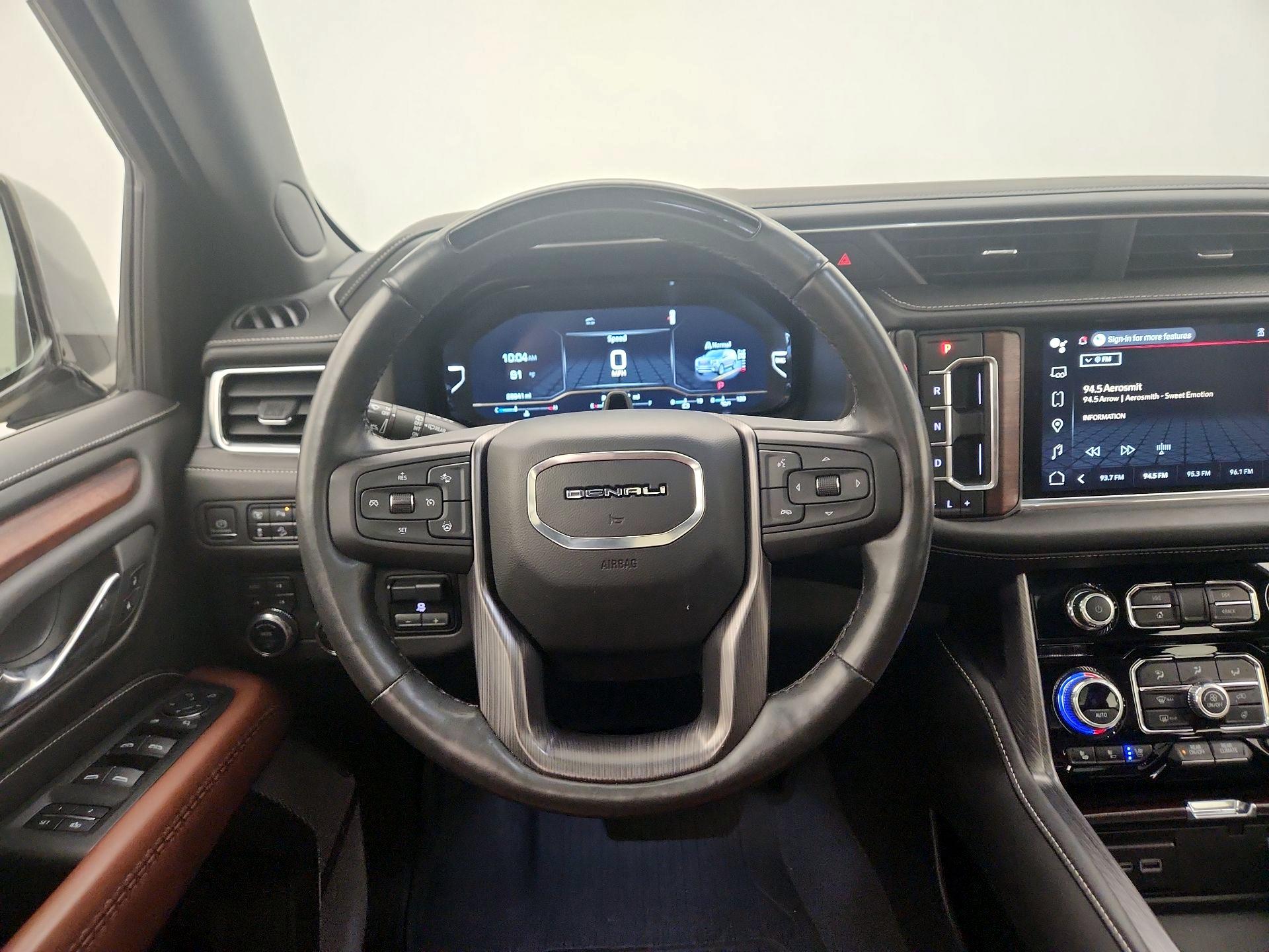 Thumbnail: 2023 GMC Yukon XL - 10