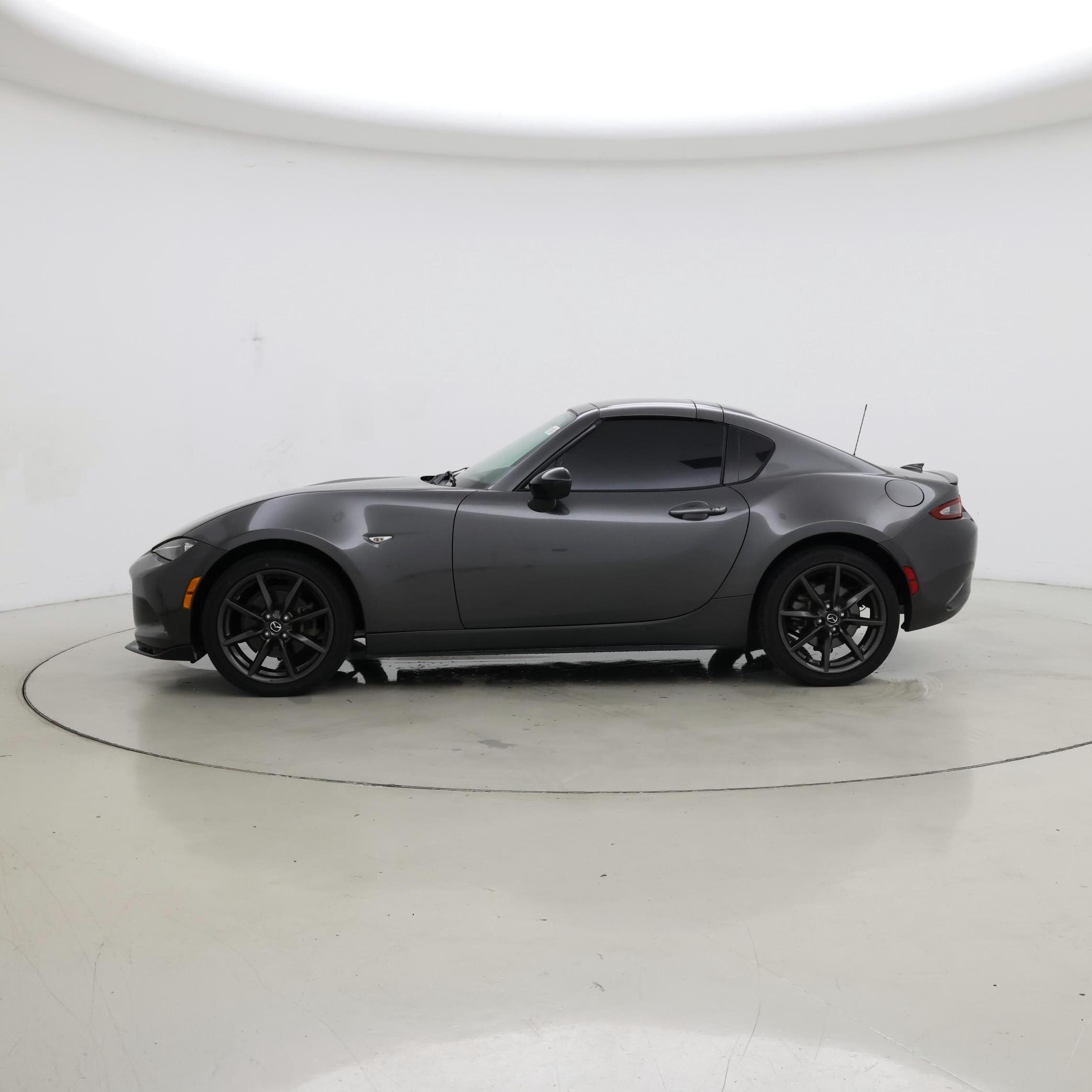 Thumbnail: 2017 Mazda MX-5 Miata - 3