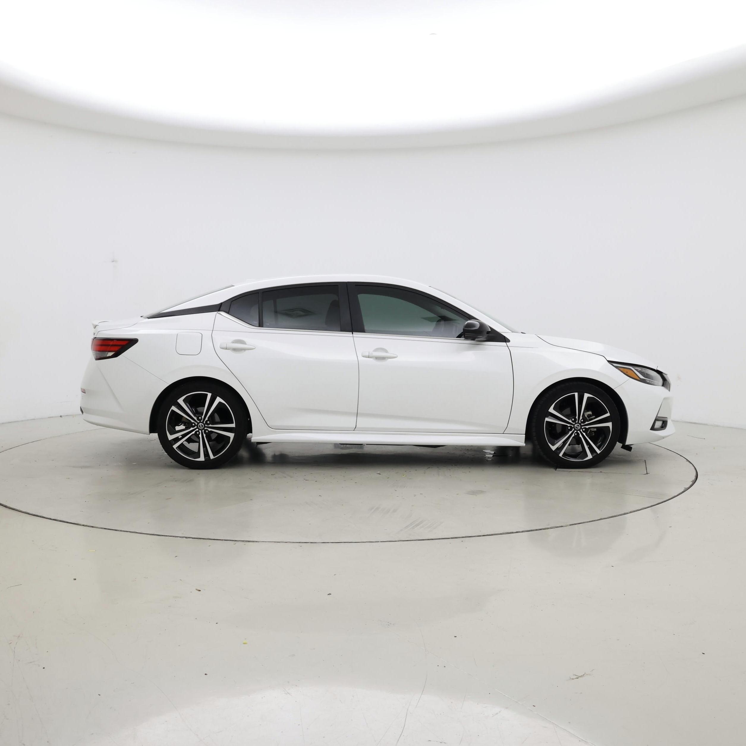 Thumbnail: 2021 Nissan Sentra - 7