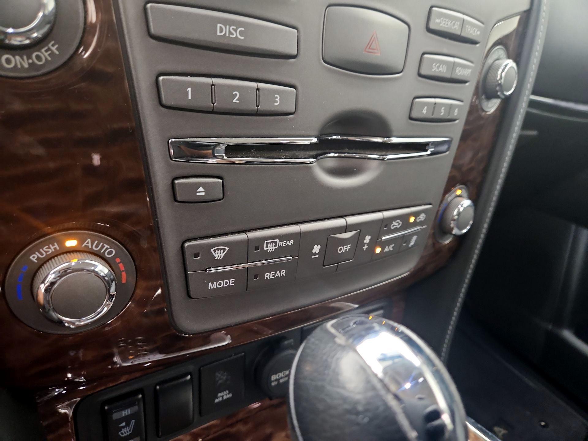 Thumbnail: 2020 Nissan Armada - 17