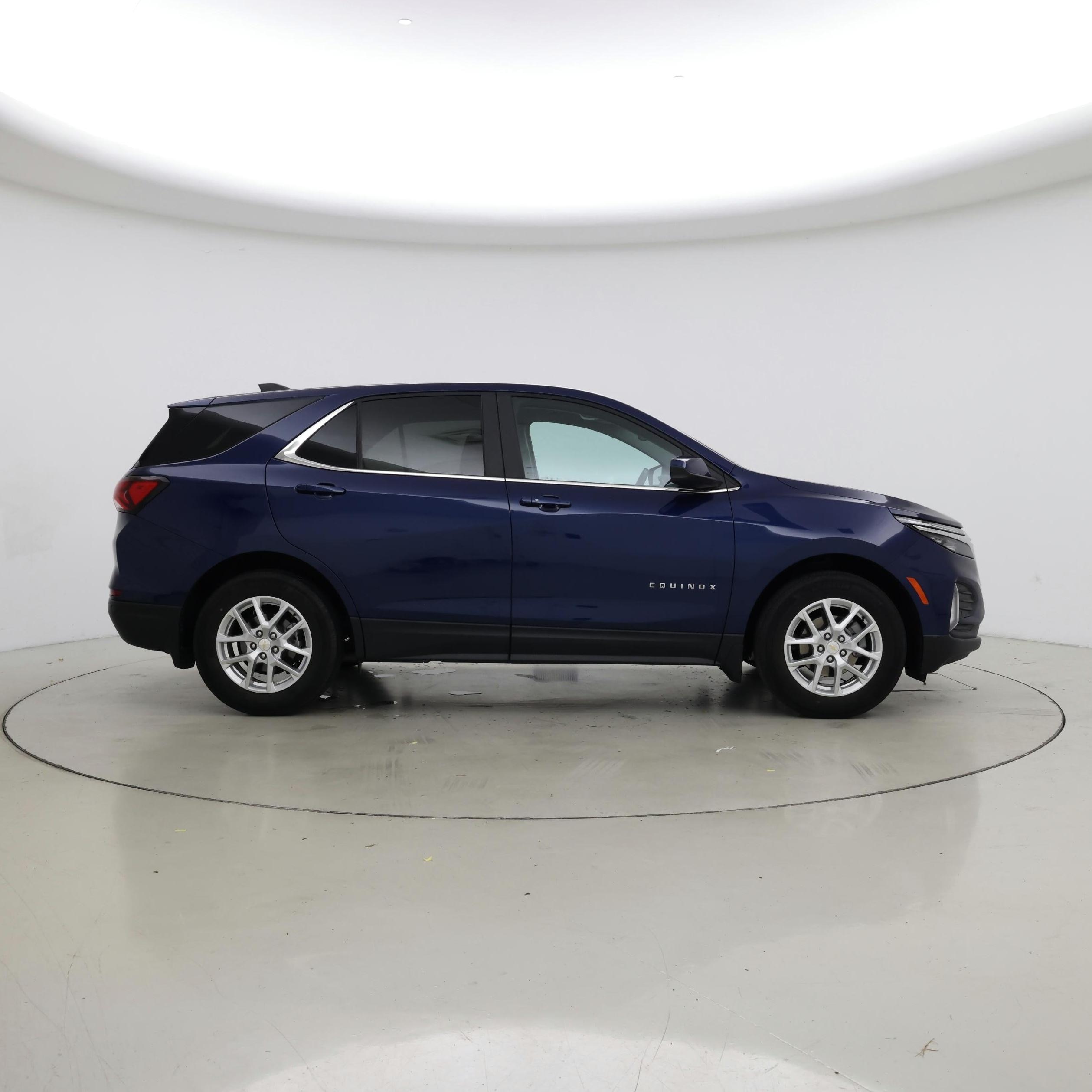 Thumbnail: 2023 Chevrolet Equinox - 7