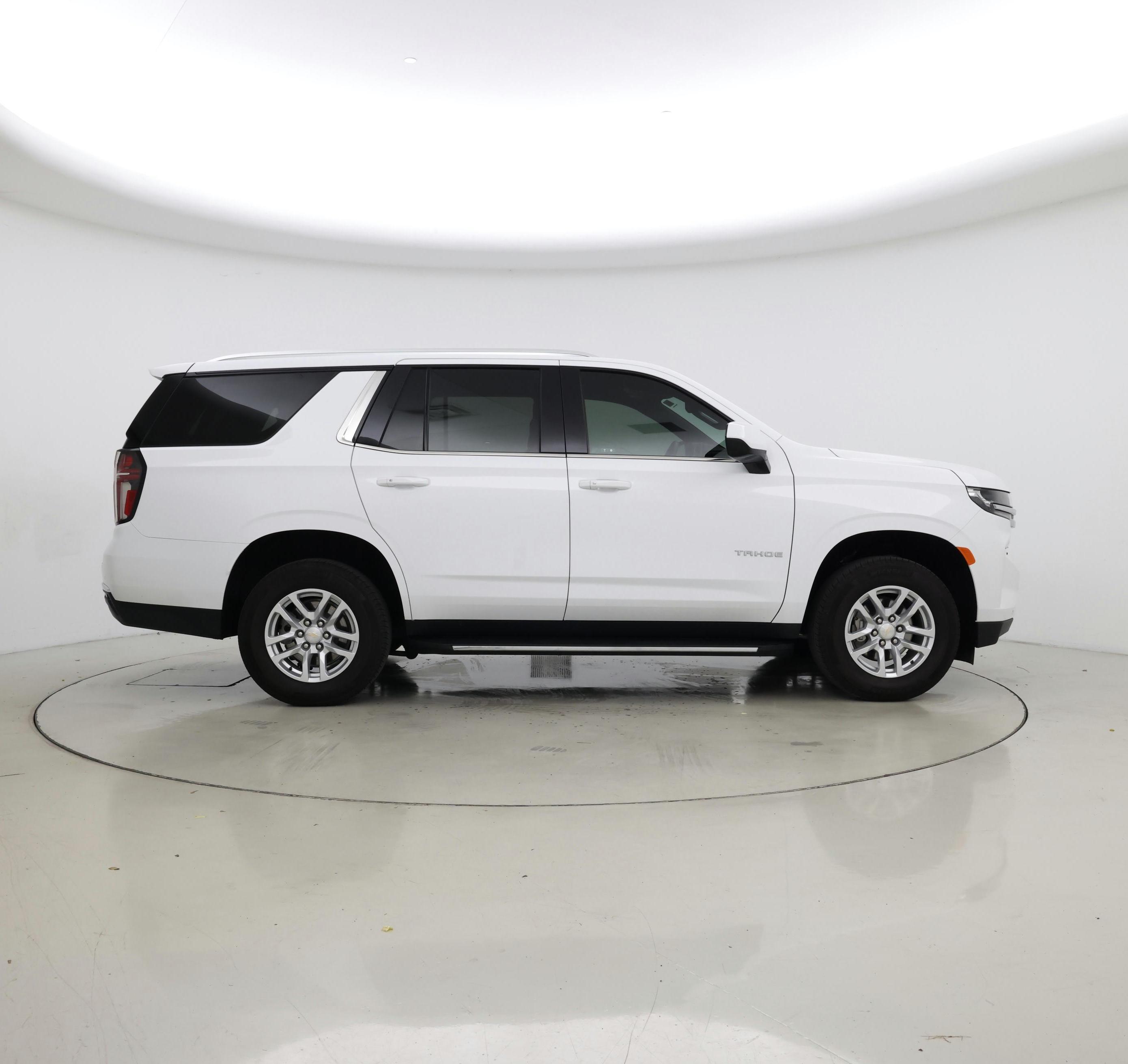 Thumbnail: 2023 Chevrolet Tahoe - 7
