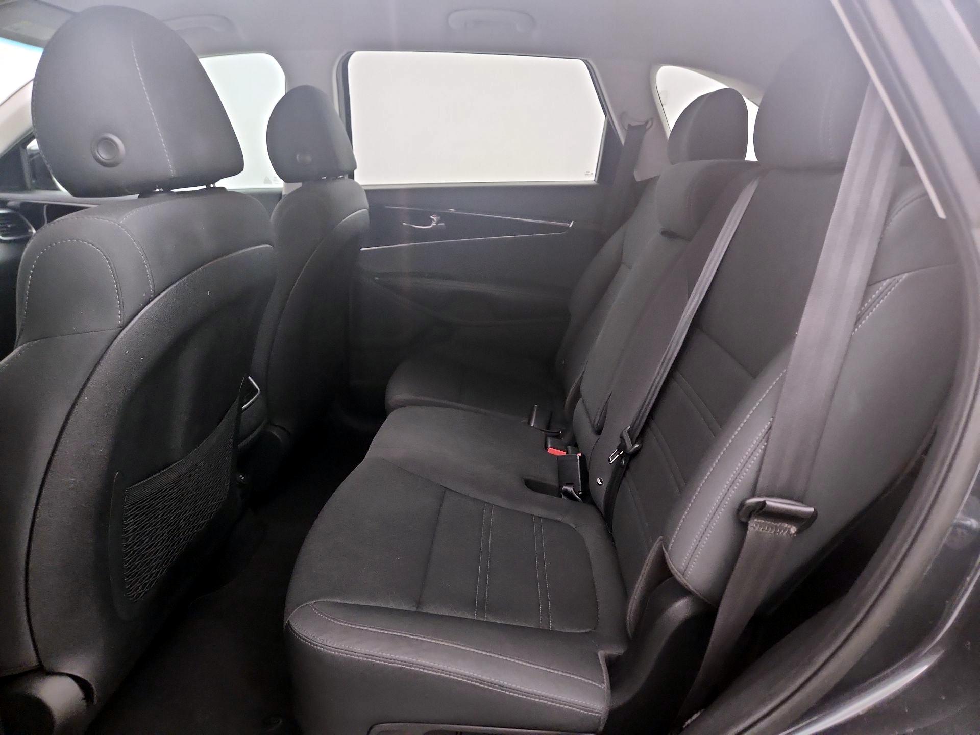 Thumbnail: 2020 Kia Sorento - 19