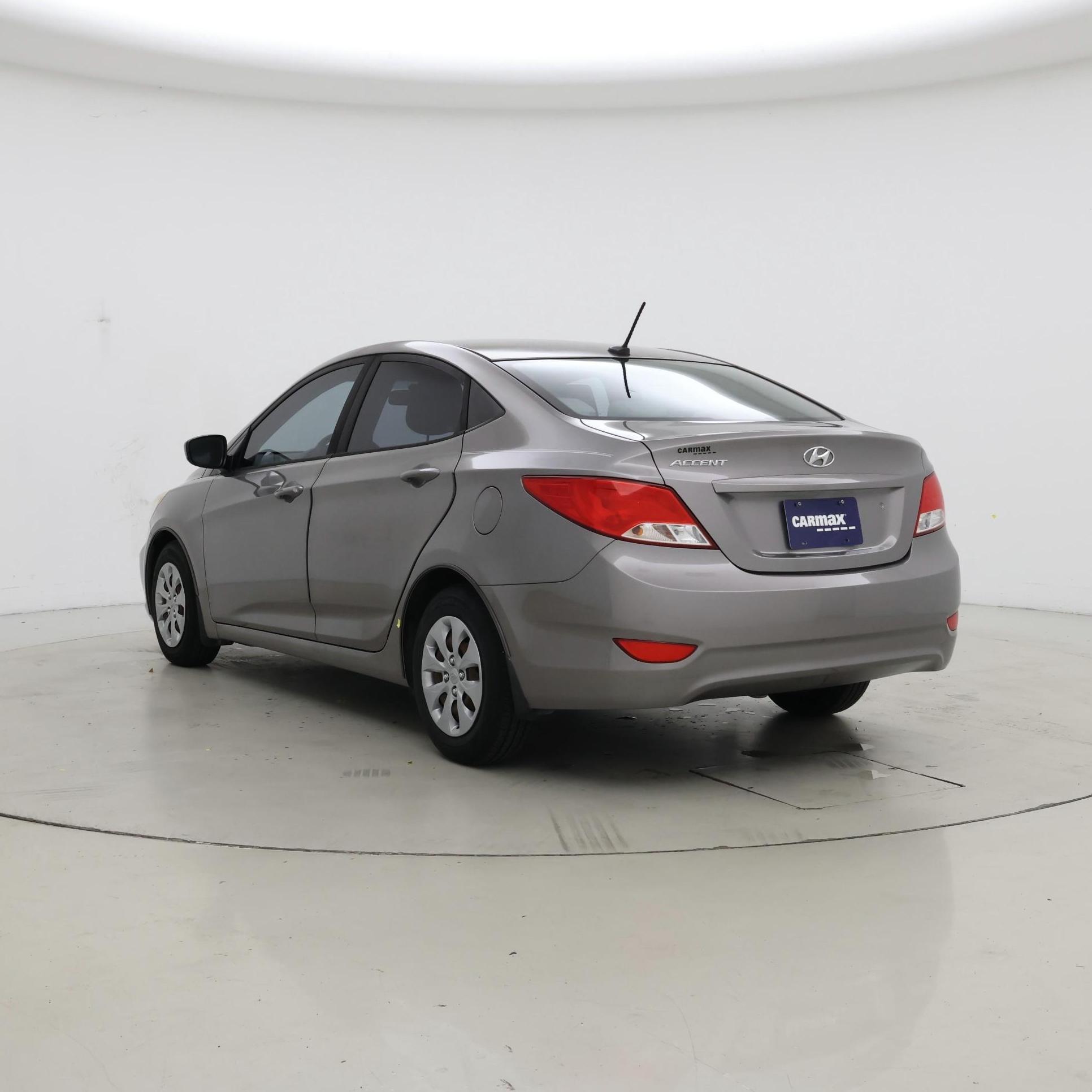 Thumbnail: 2017 Hyundai Accent - 2