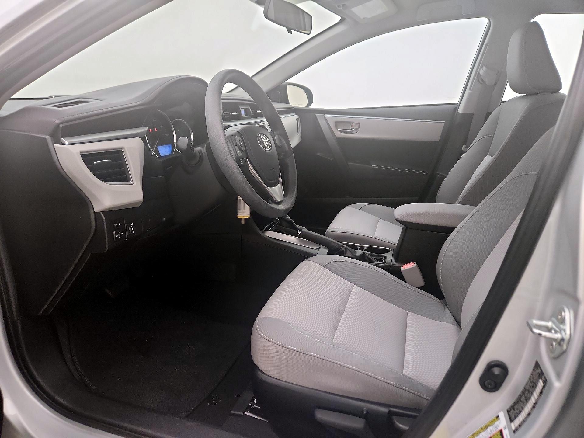 Thumbnail: 2015 Toyota Corolla - 11