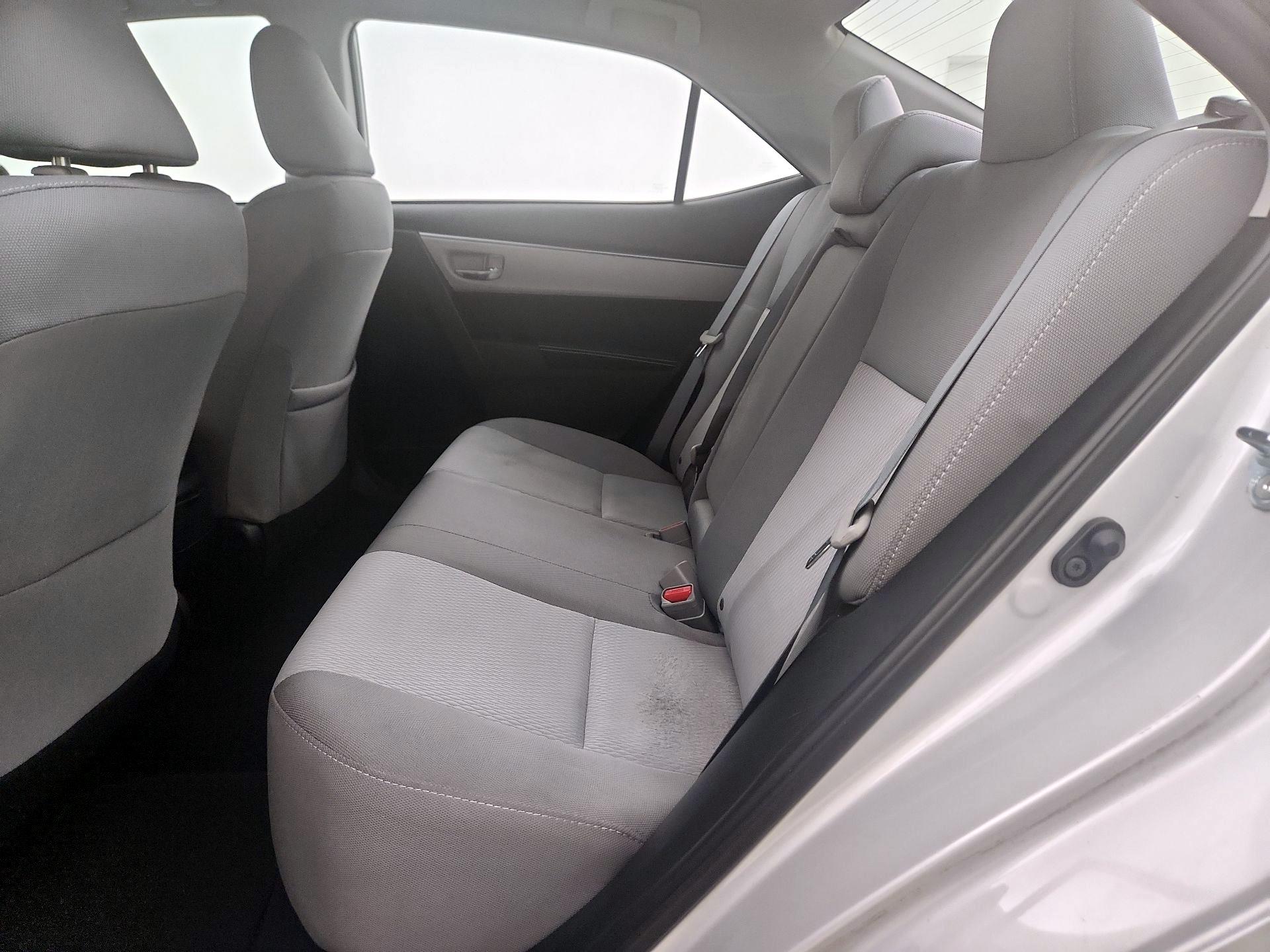 Thumbnail: 2015 Toyota Corolla - 19
