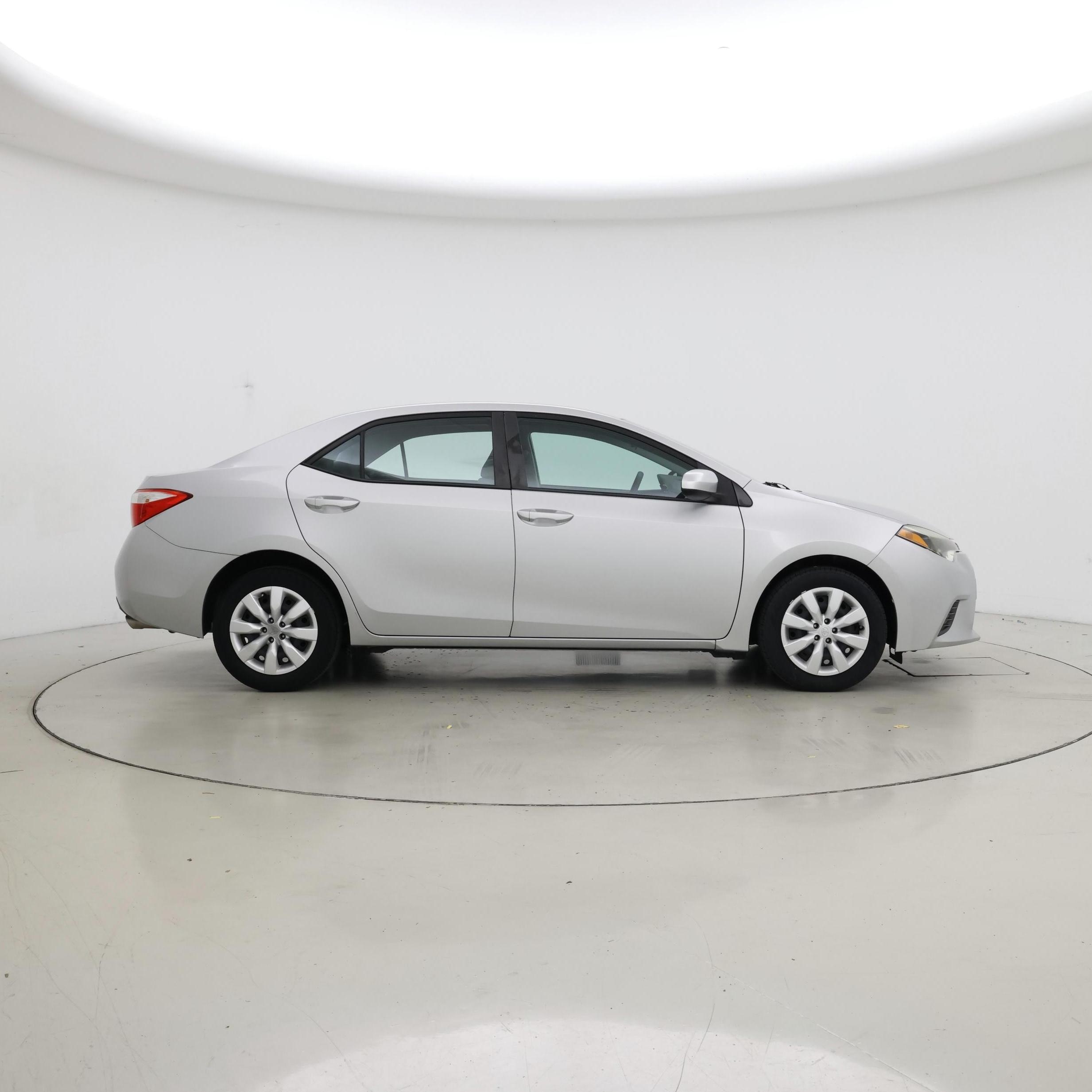 Thumbnail: 2015 Toyota Corolla - 7