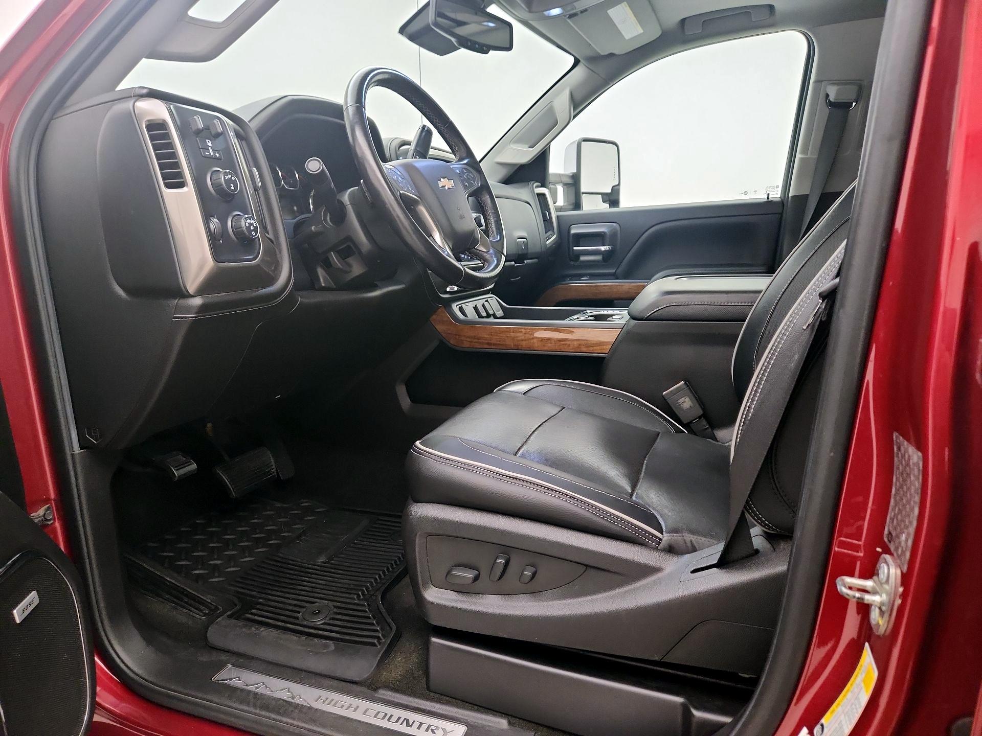 Thumbnail: 2018 Chevrolet Silverado 3500 - 11