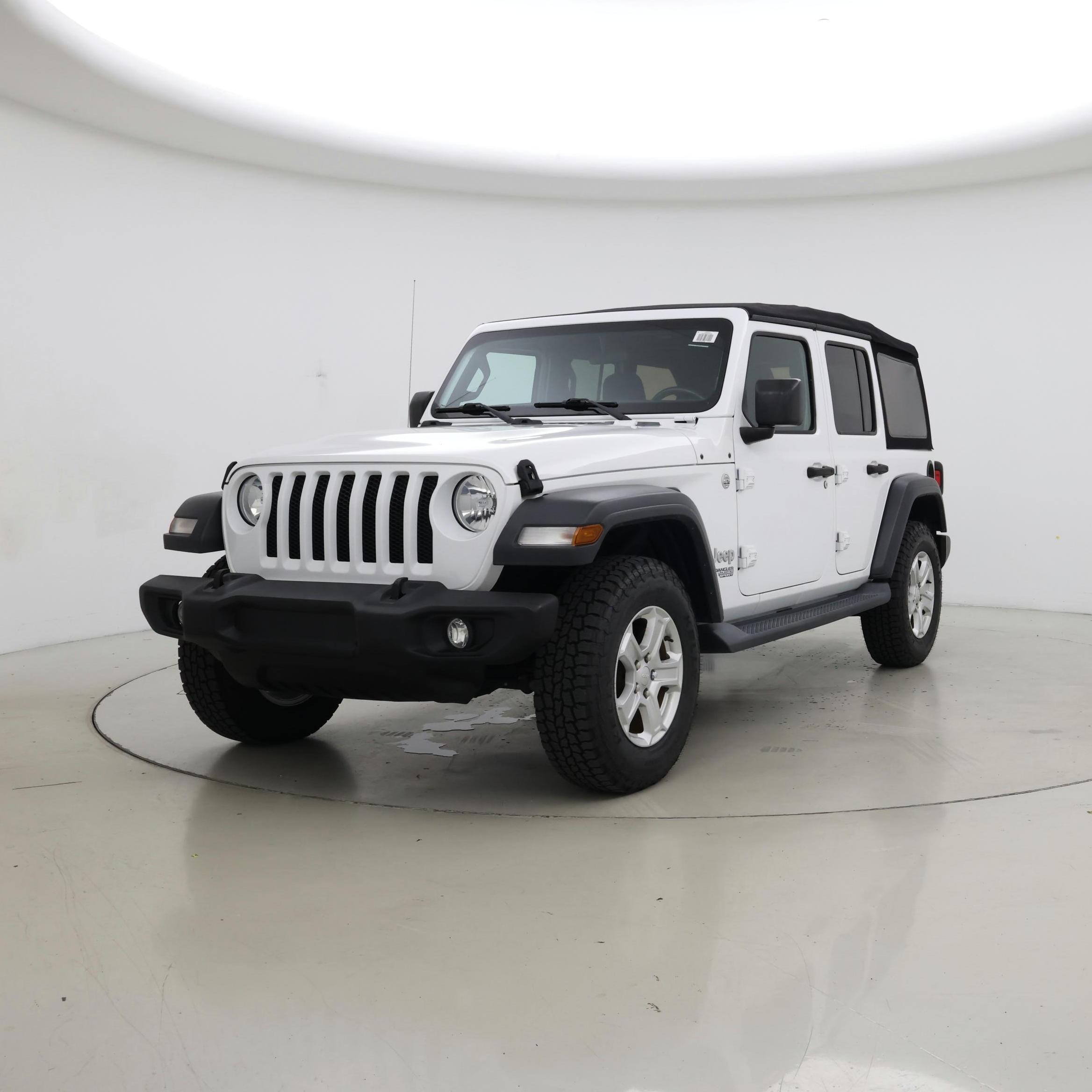 Thumbnail: 2019 Jeep Wrangler - 4