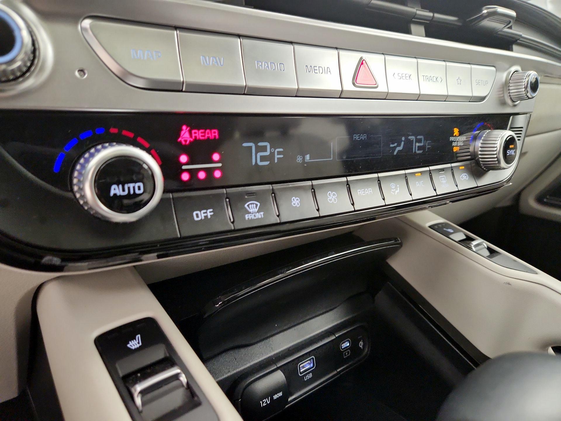 Thumbnail: 2025 Kia Telluride - 17
