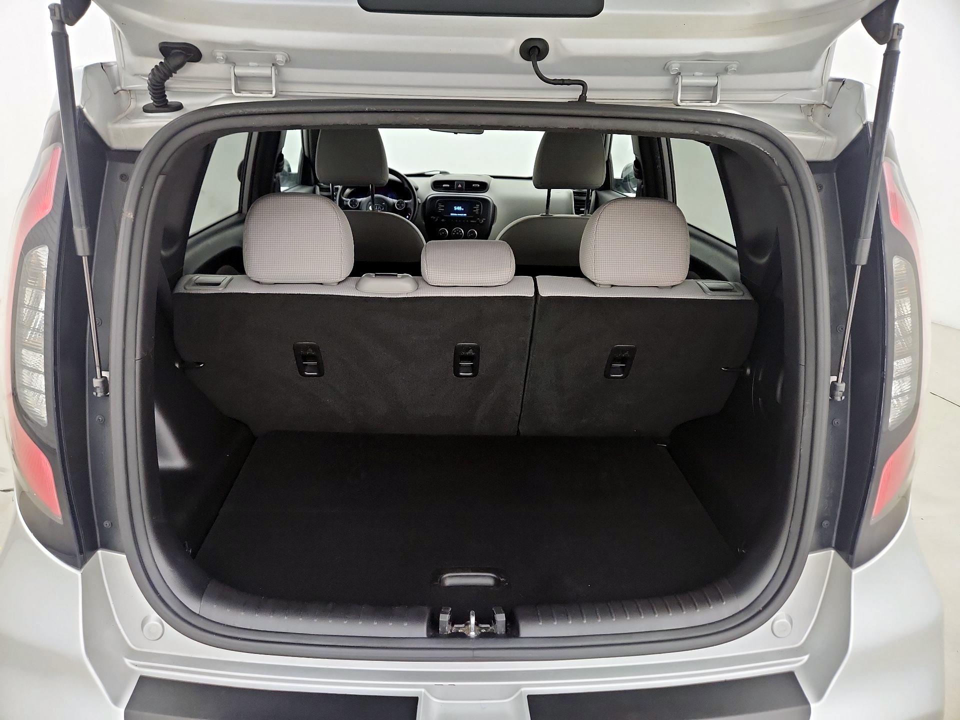 Thumbnail: 2018 Kia Soul - 19