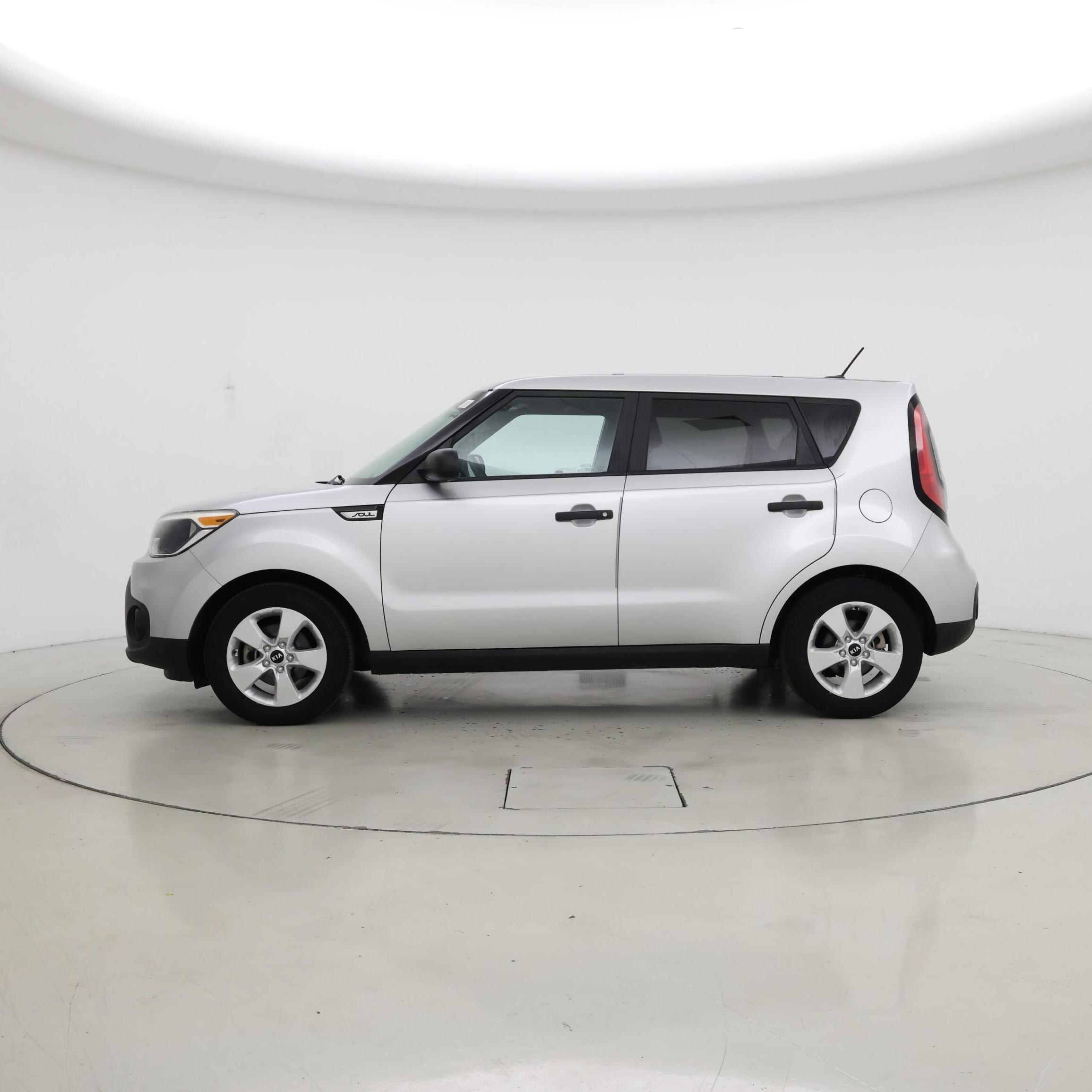 Thumbnail: 2018 Kia Soul - 3