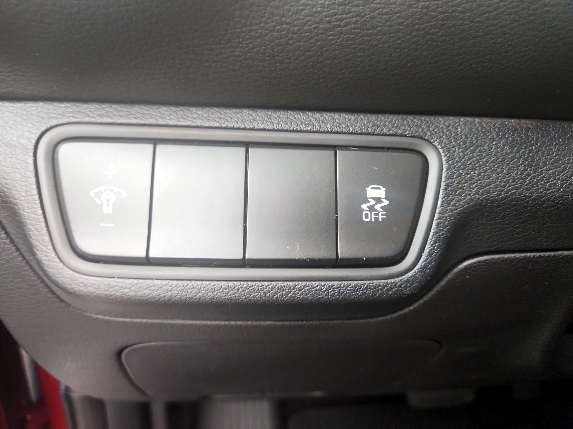 Thumbnail: 2024 Kia Forte - 13