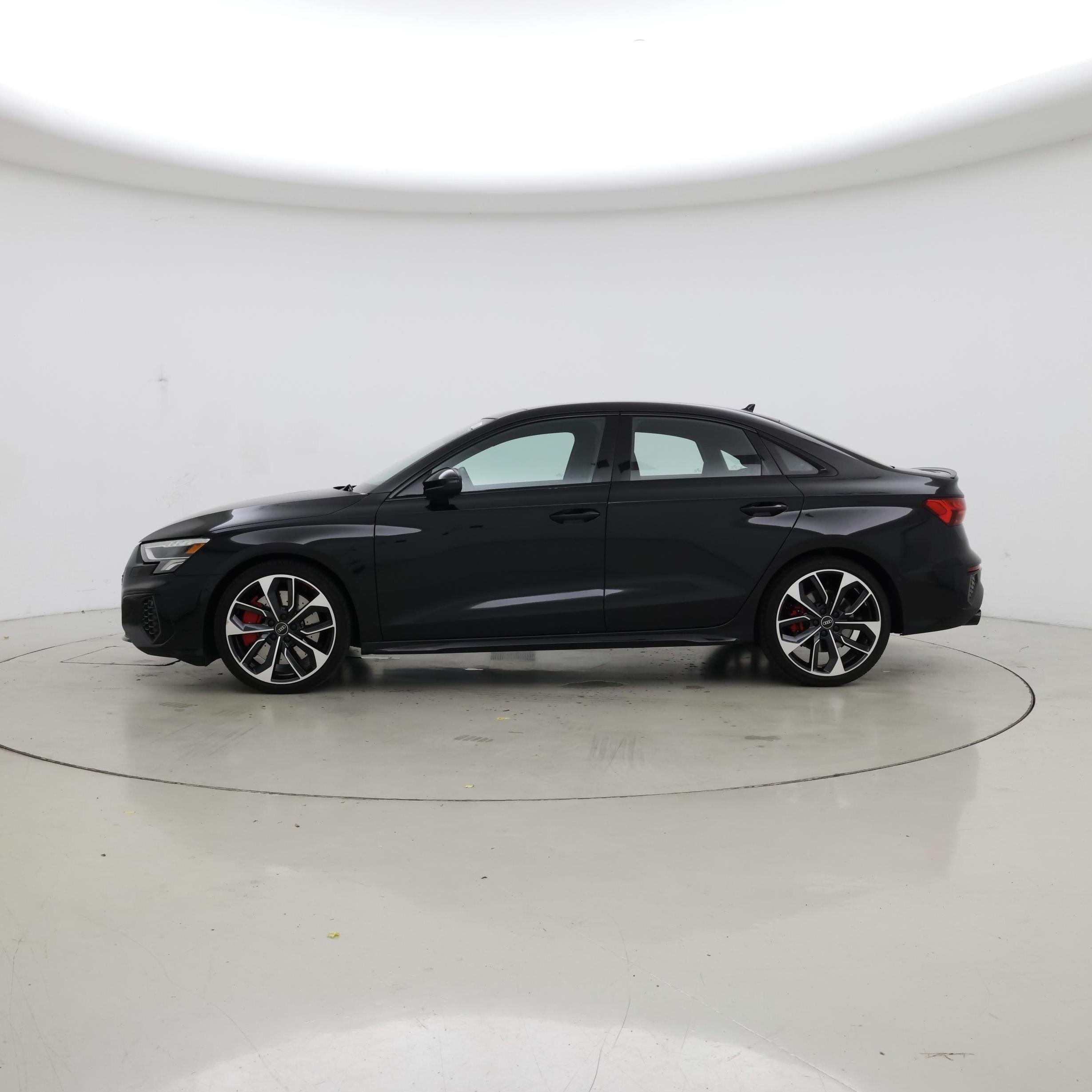 Thumbnail: 2022 Audi S3 - 3