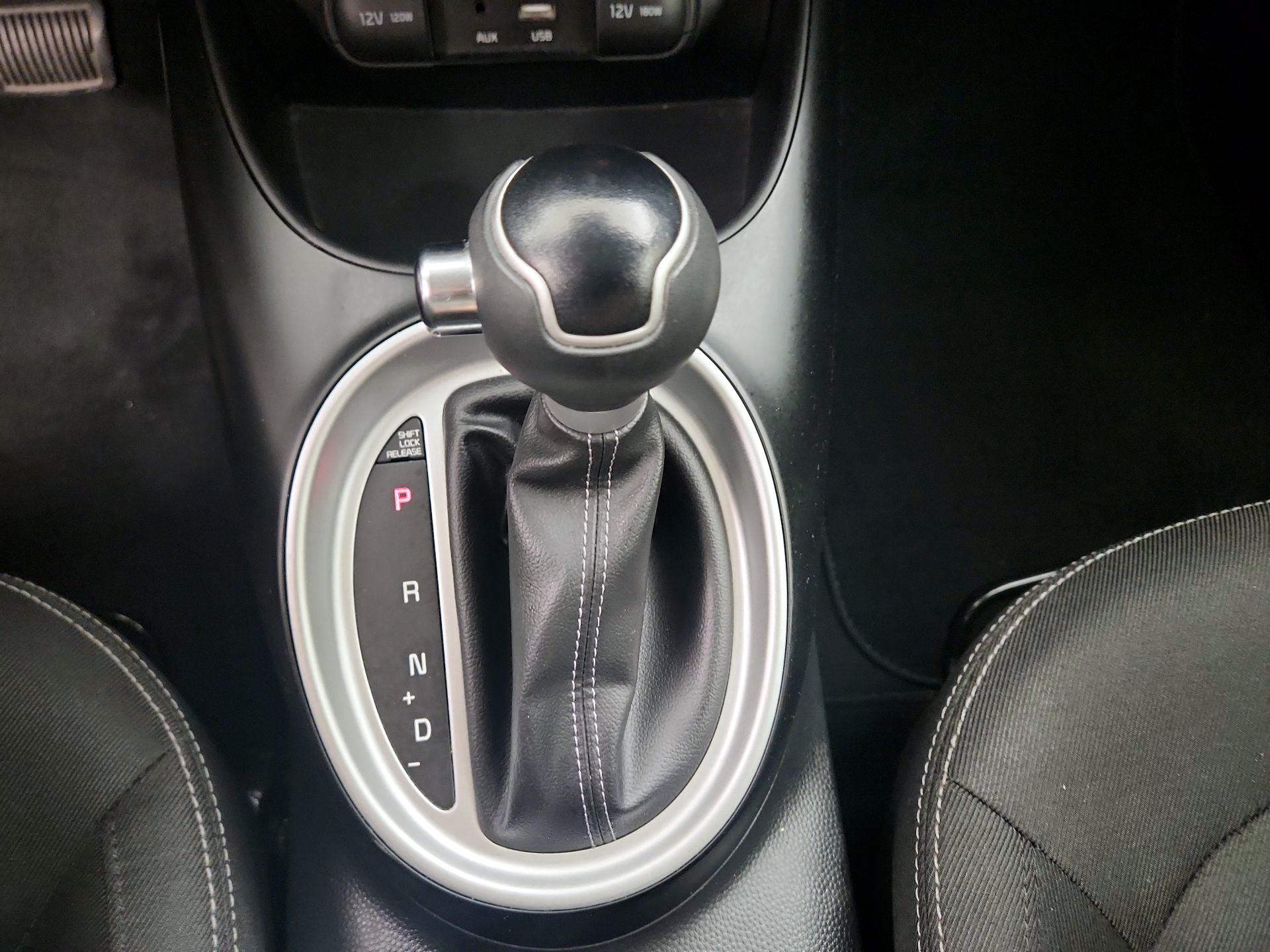 Thumbnail: 2019 Kia Soul - 17