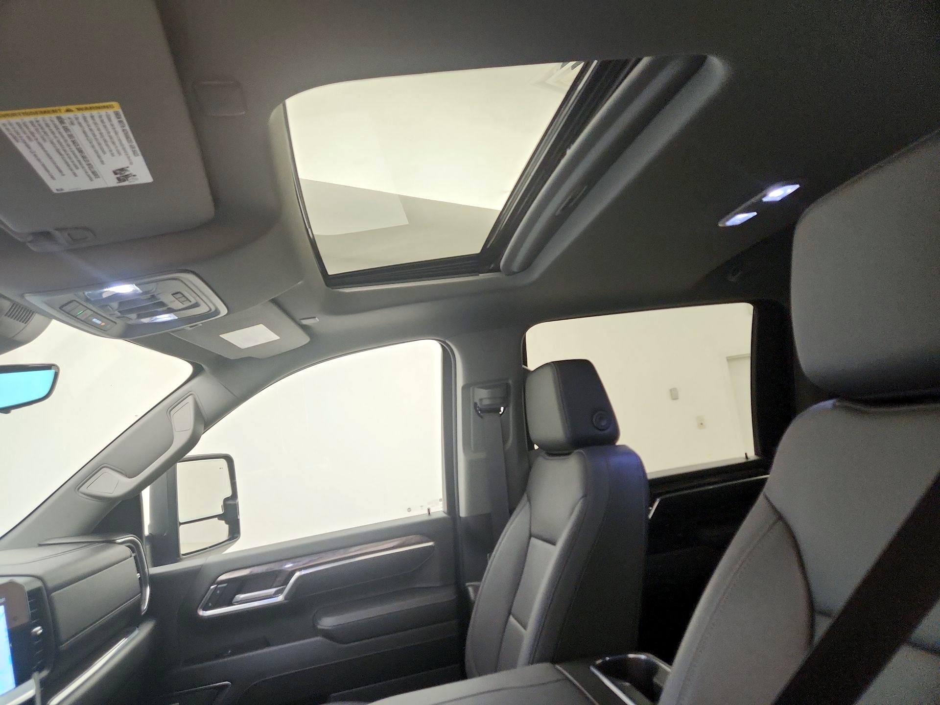 Thumbnail: 2025 Chevrolet Silverado 2500 - 20