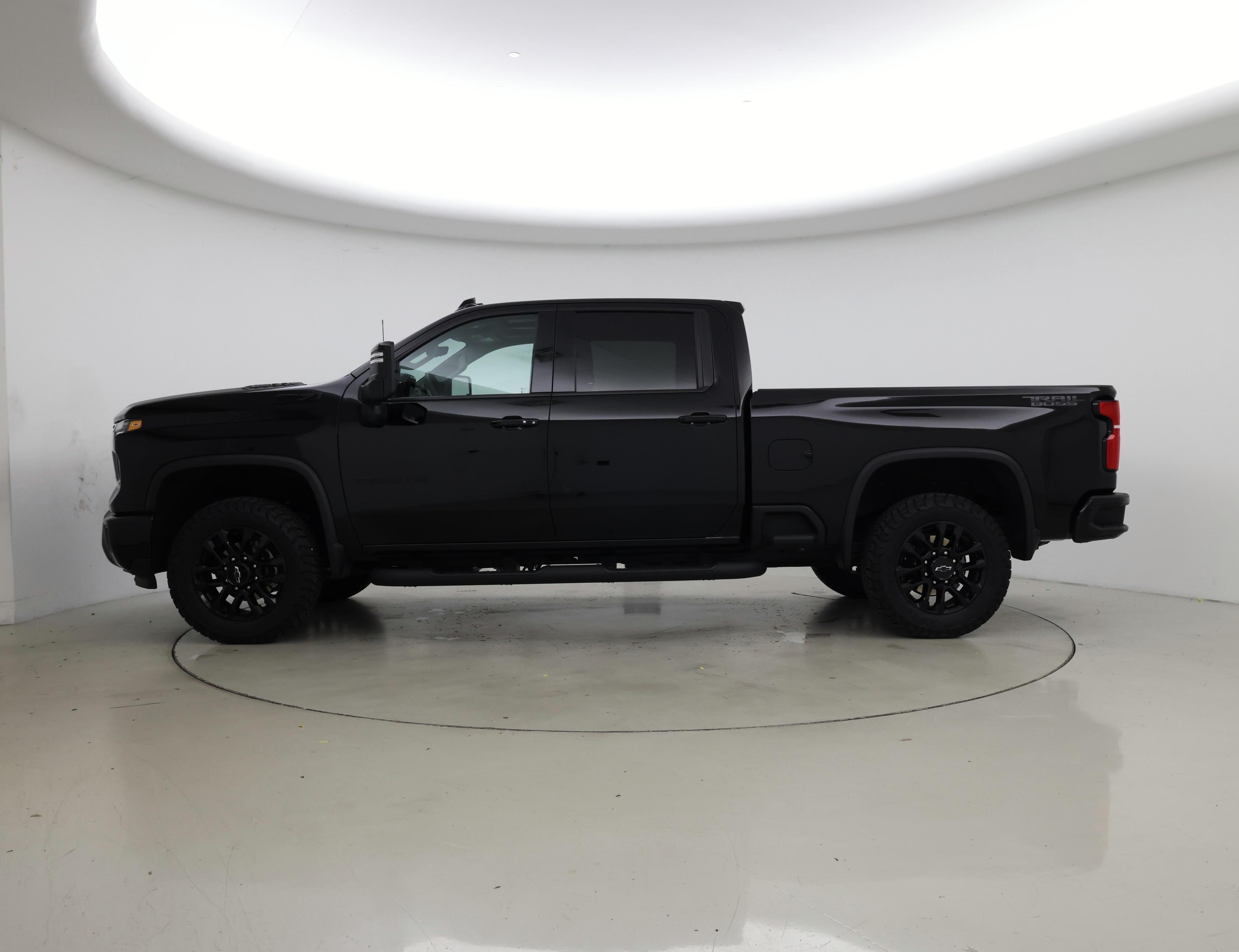 Thumbnail: 2025 Chevrolet Silverado 2500 - 3