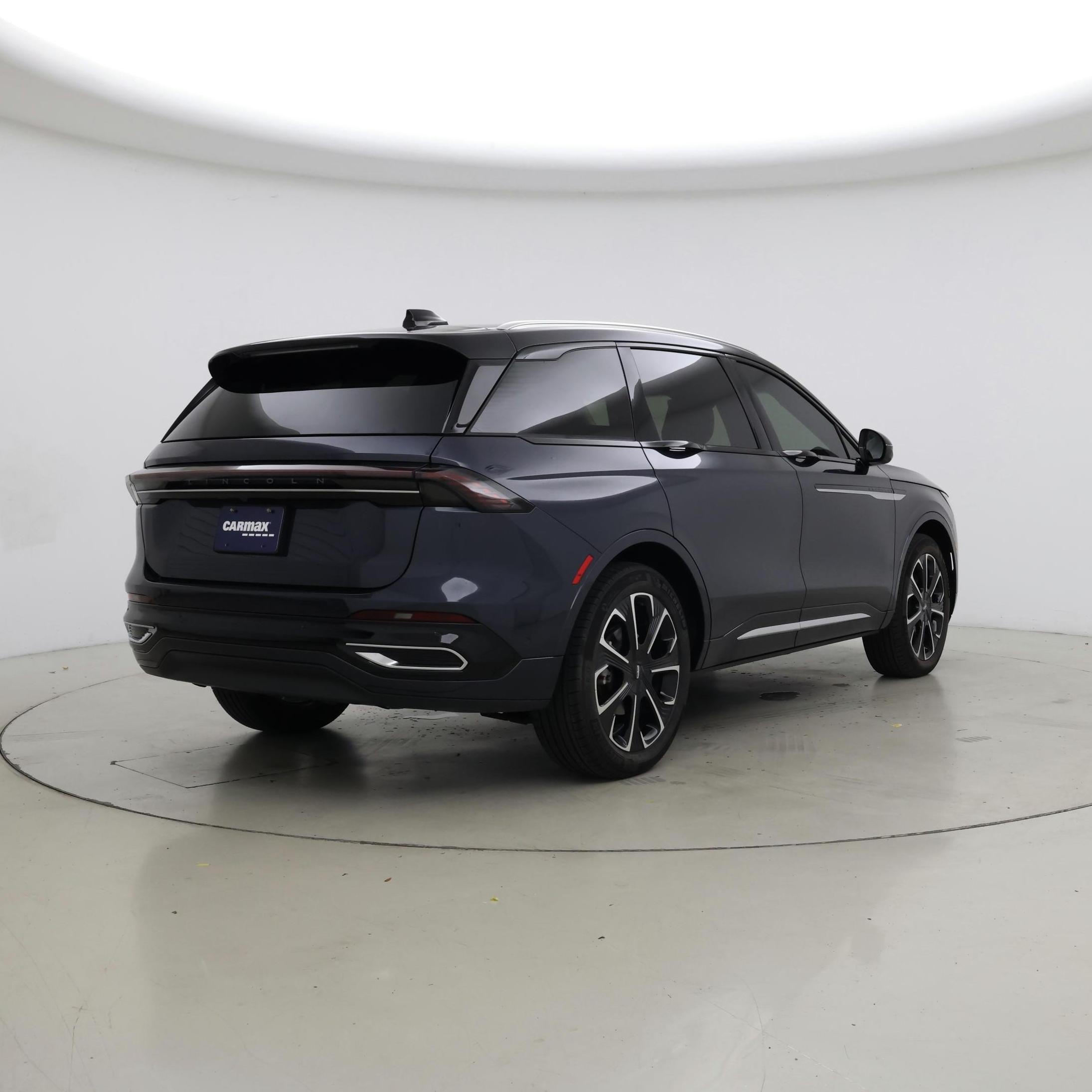 Thumbnail: 2024 Lincoln Nautilus - 8