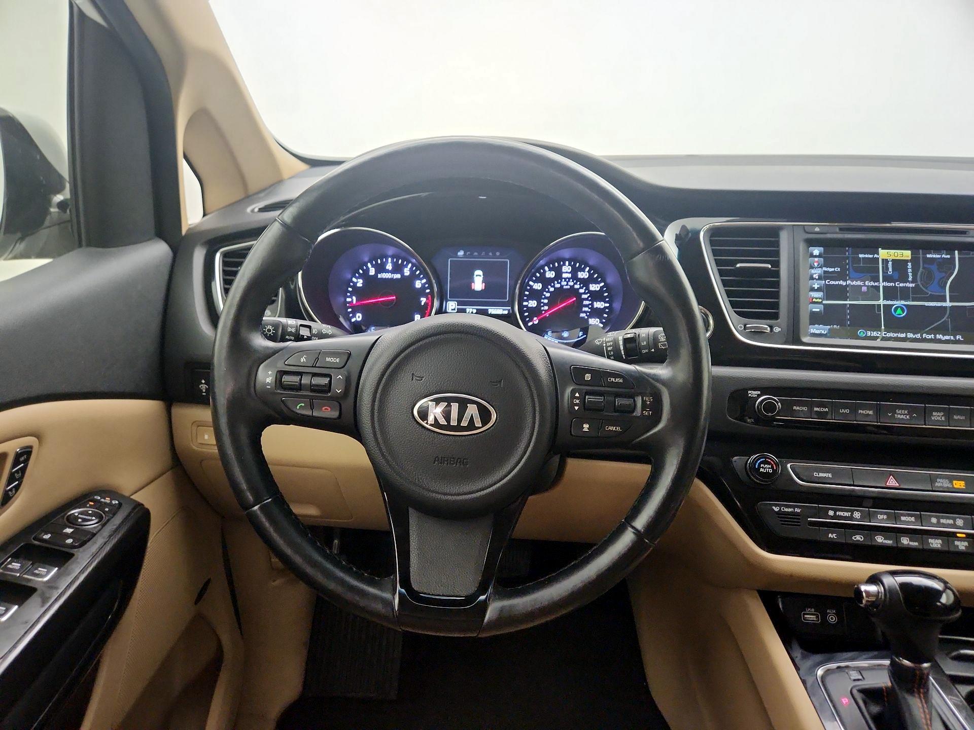 Thumbnail: 2016 Kia Sedona - 10