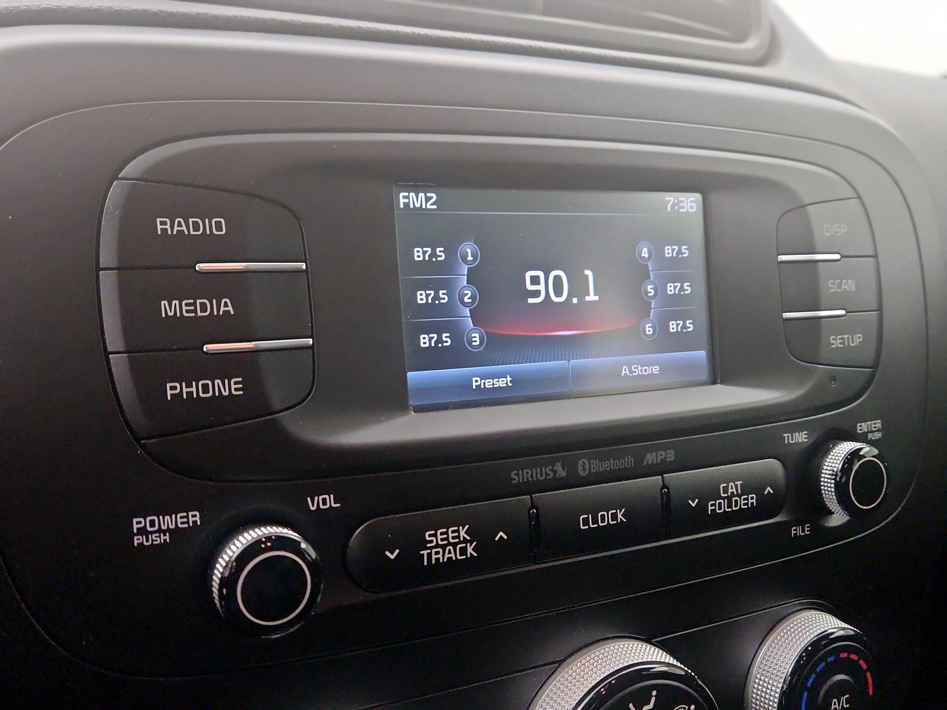 Thumbnail: 2016 Kia Soul - 15