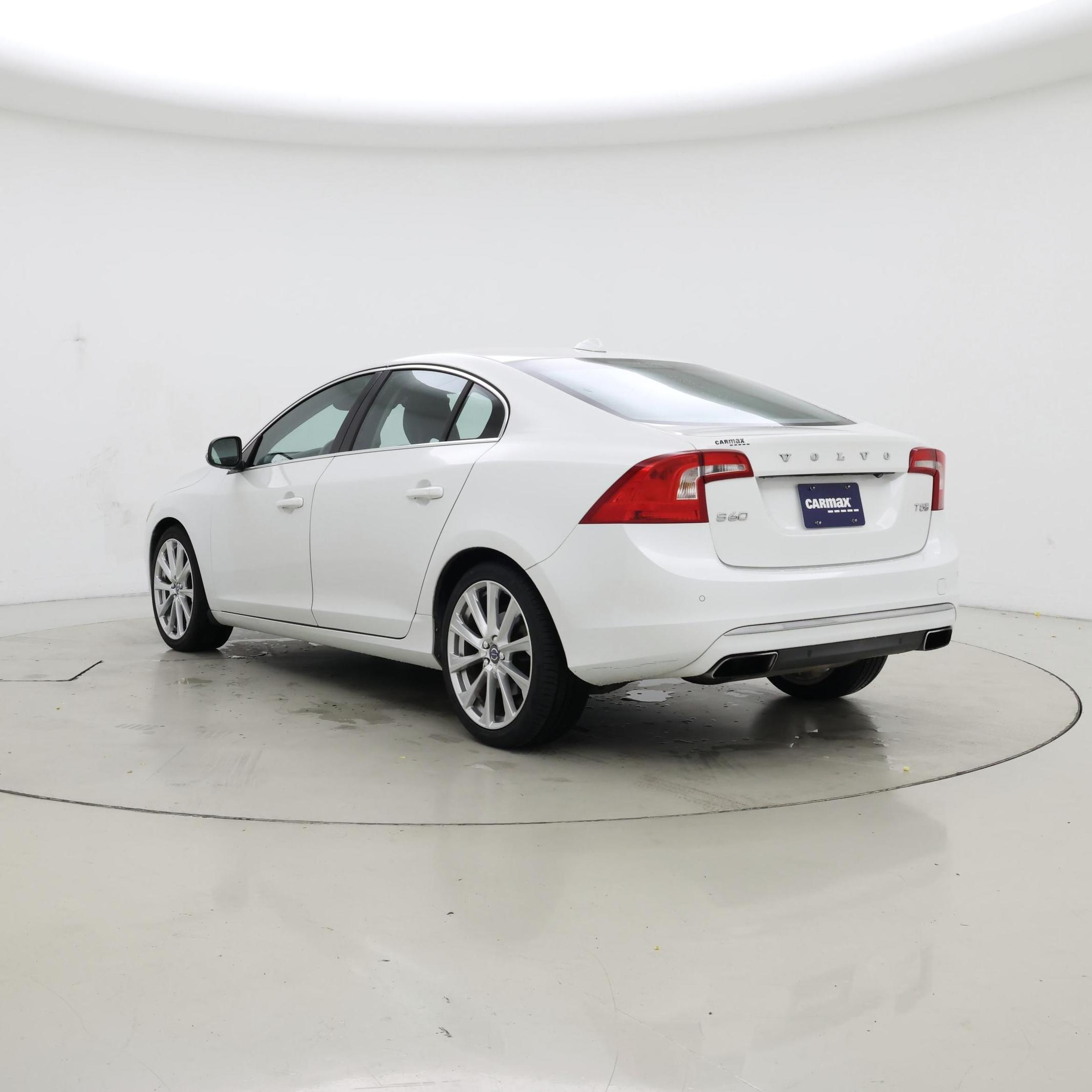 Thumbnail: 2016 Volvo S60 - 2