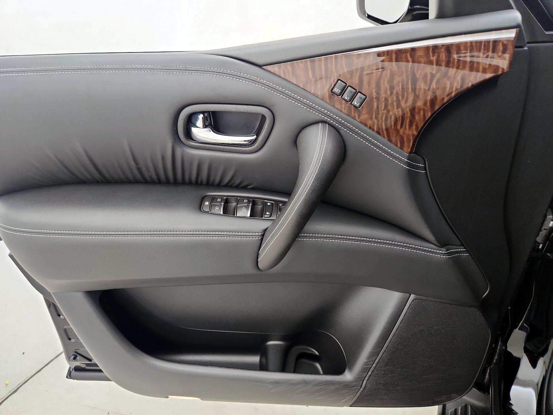 Thumbnail: 2018 Nissan Armada - 12