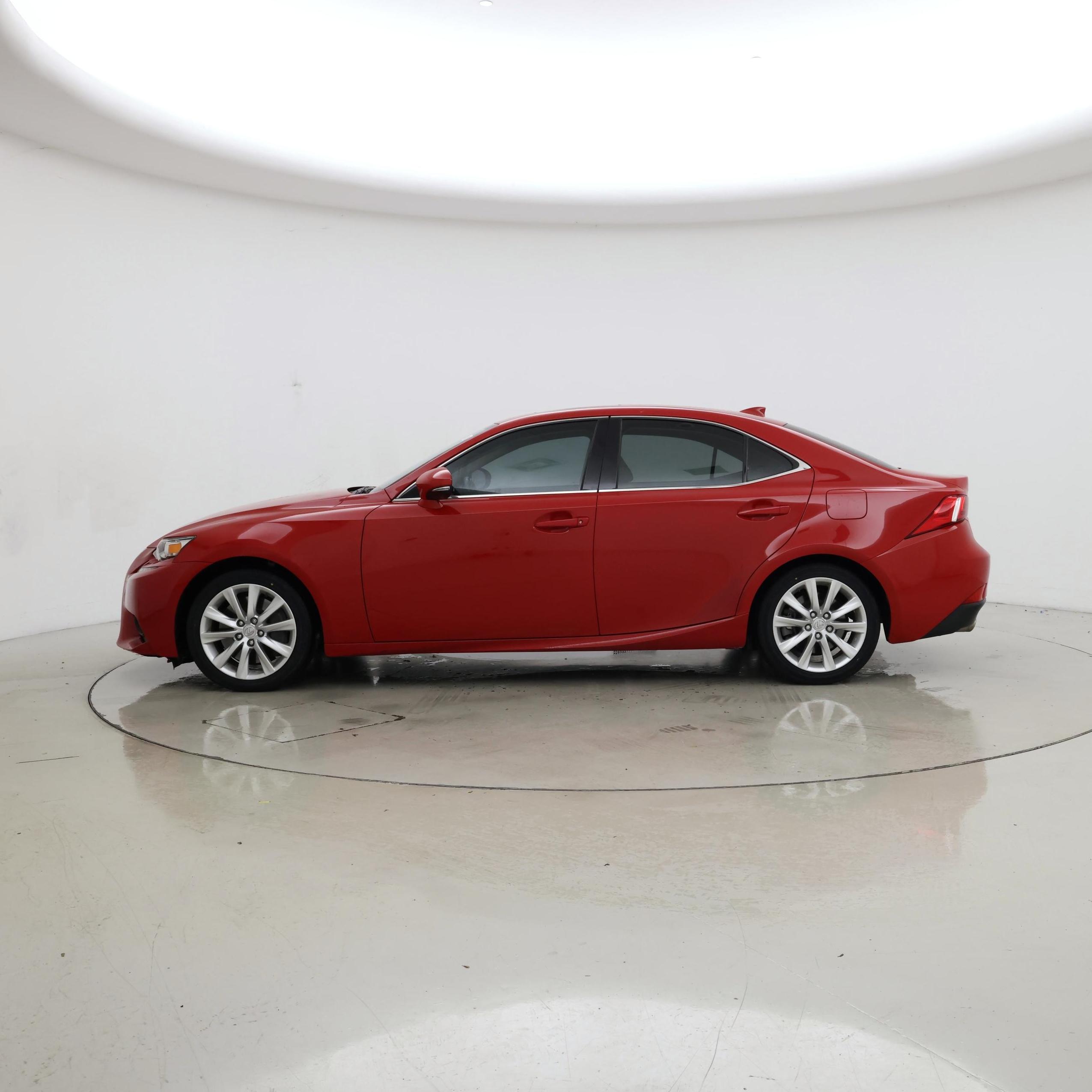Thumbnail: 2016 Lexus IS - 3