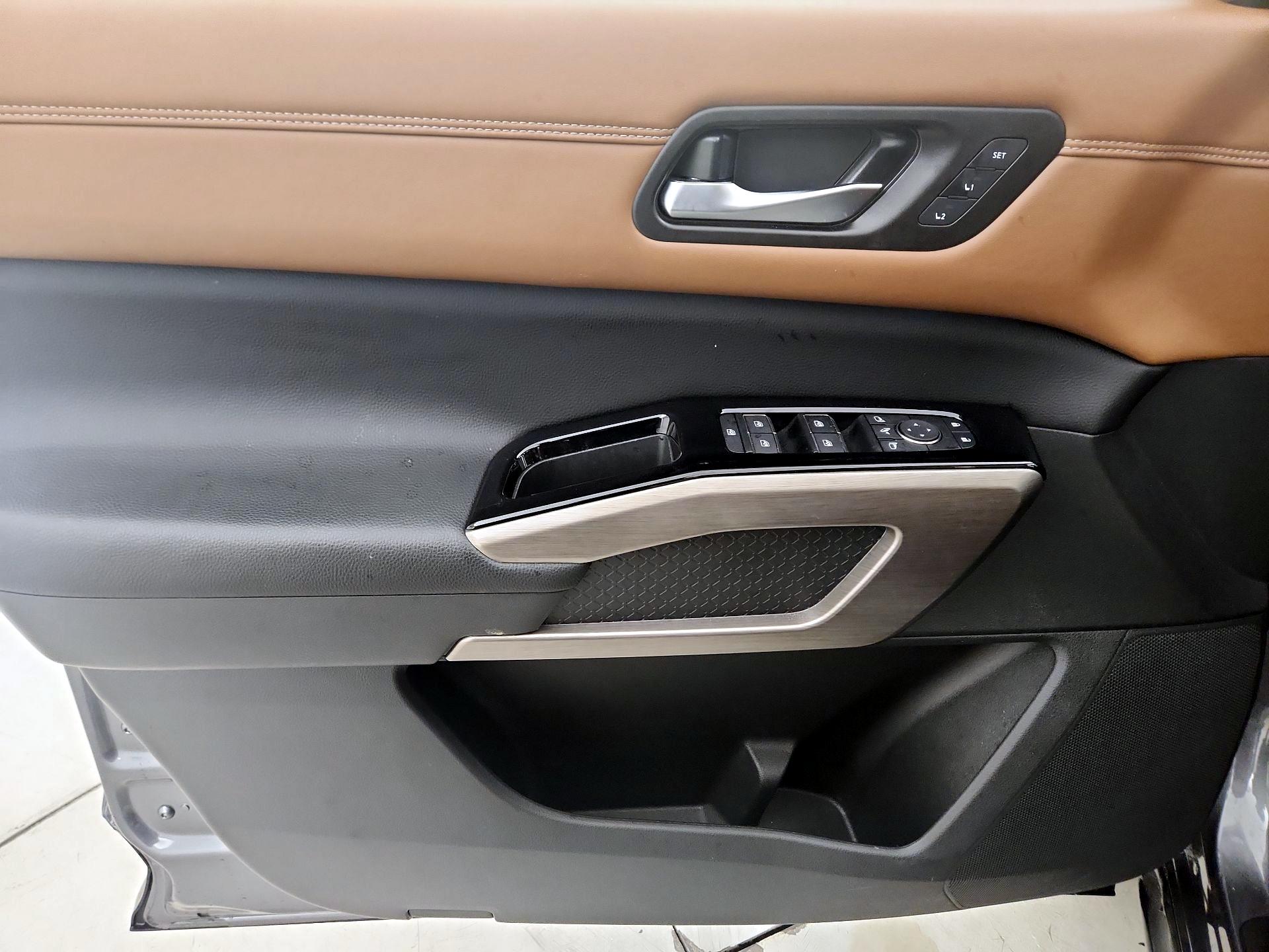 Thumbnail: 2023 Nissan Pathfinder - 12
