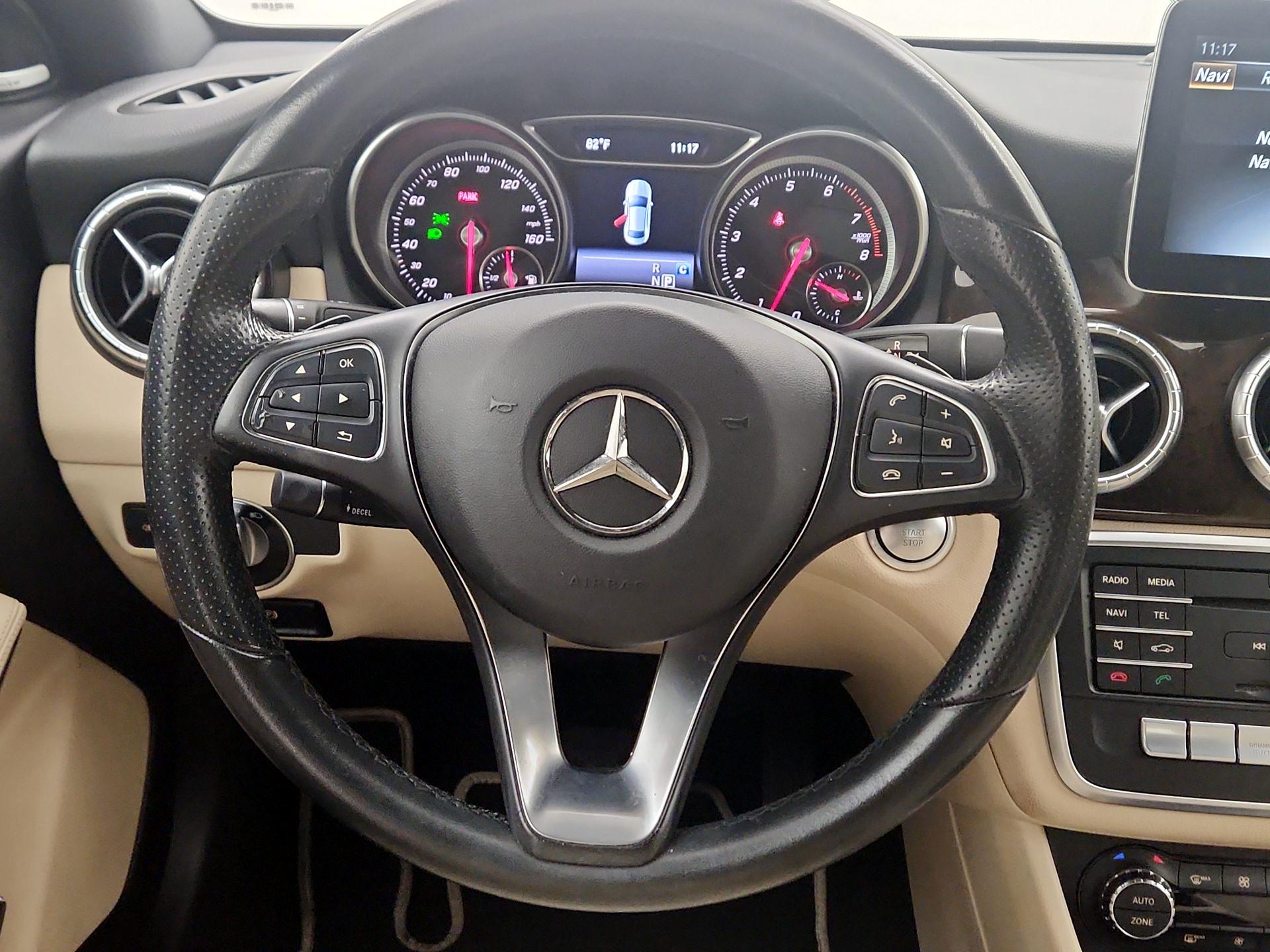Thumbnail: 2018 Mercedes-Benz CLA - 10