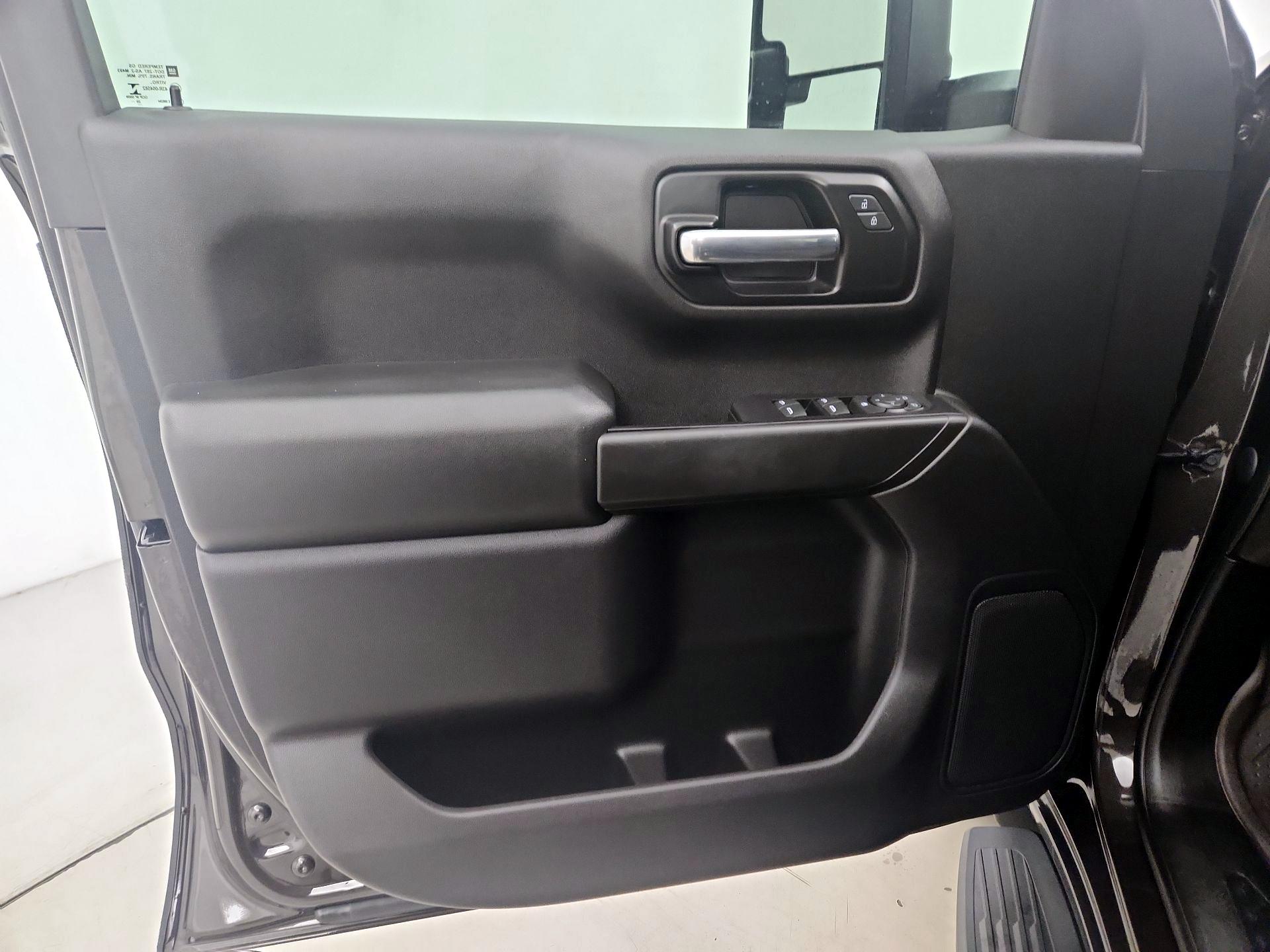 Thumbnail: 2021 Chevrolet Silverado 1500 - 12