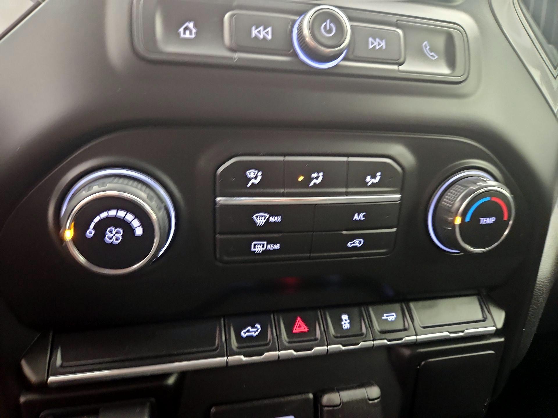 Thumbnail: 2021 Chevrolet Silverado 1500 - 16