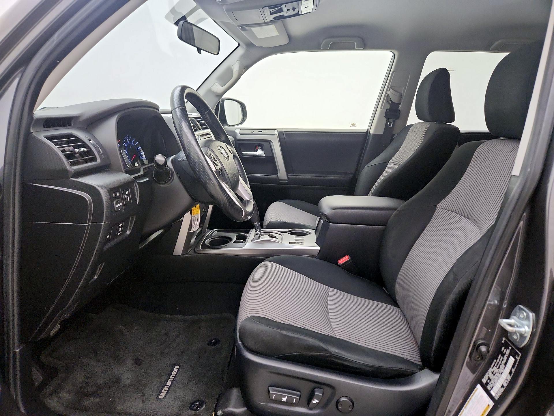Thumbnail: 2018 Toyota 4Runner - 11