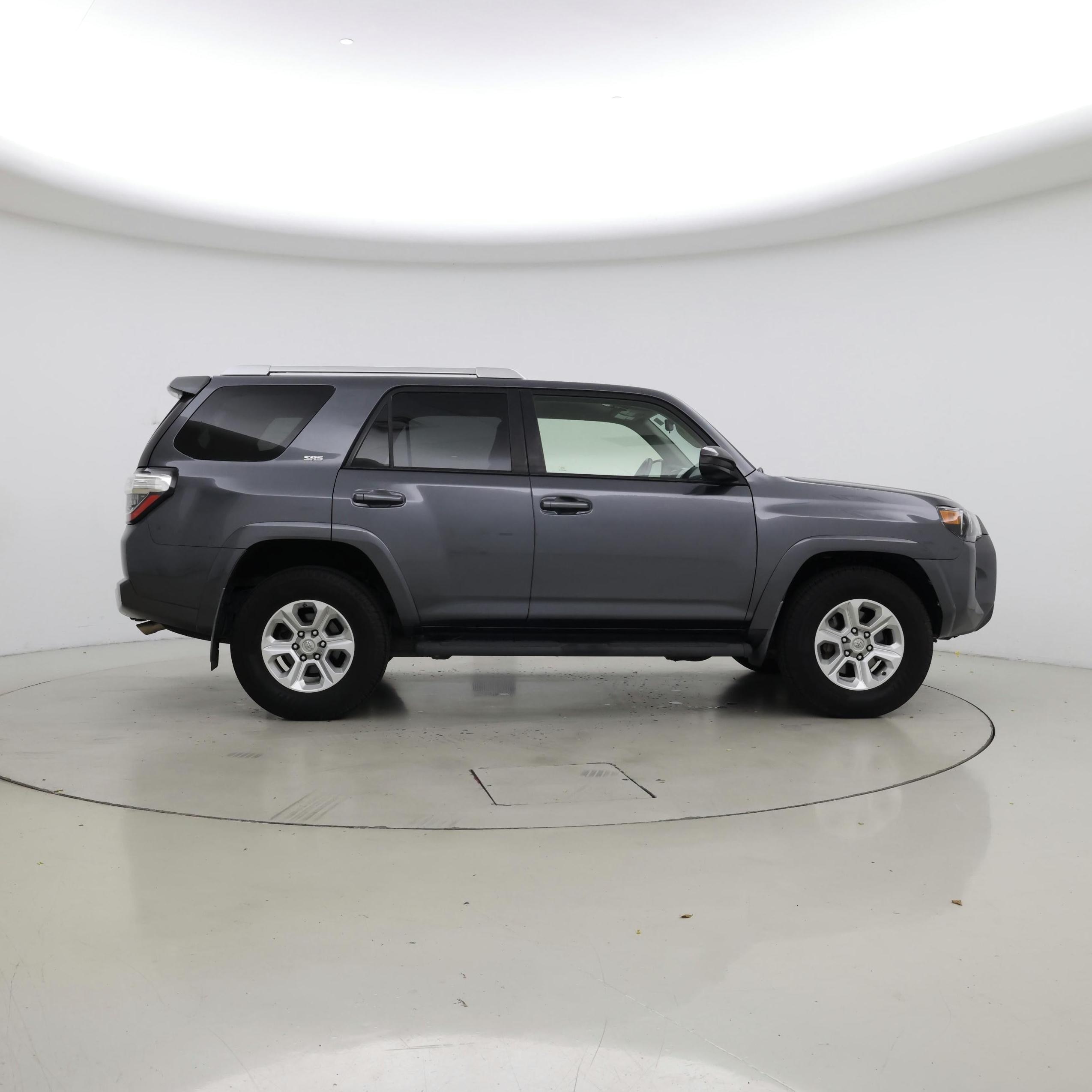 Thumbnail: 2018 Toyota 4Runner - 7