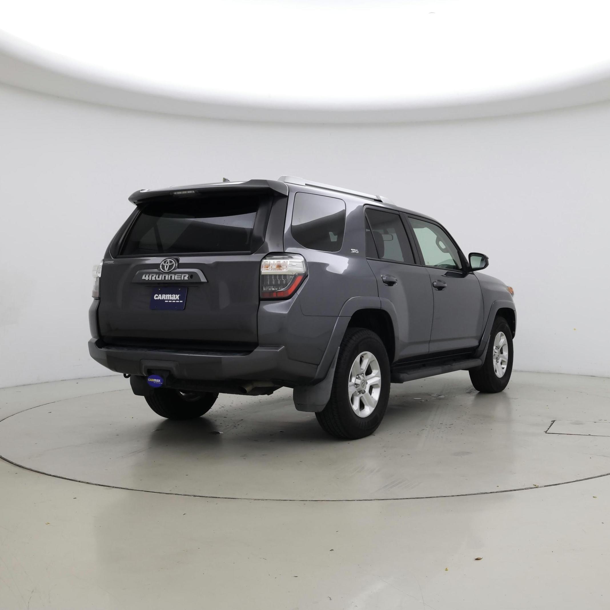 Thumbnail: 2018 Toyota 4Runner - 8