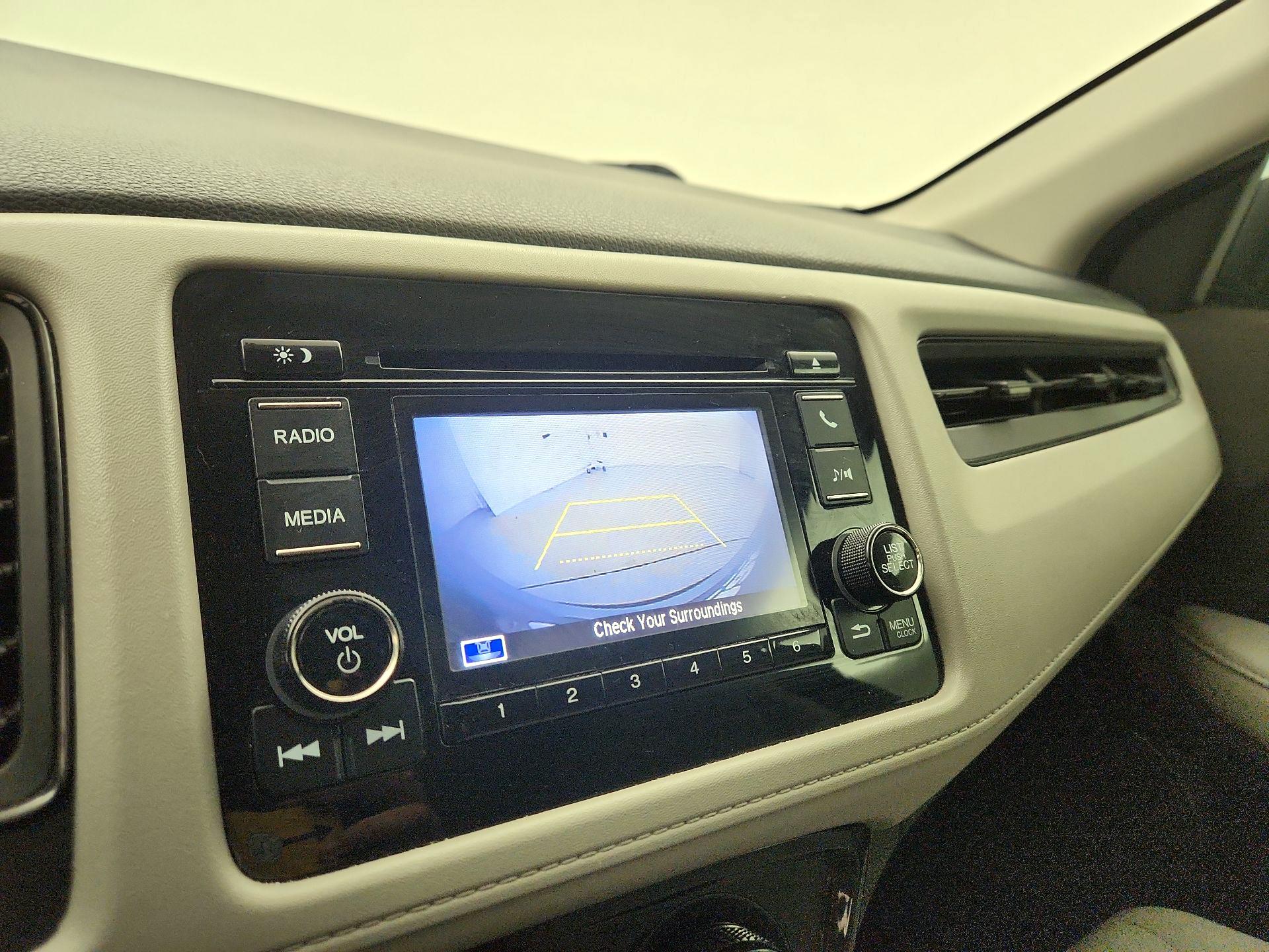 Thumbnail: 2020 Honda HR-V - 14