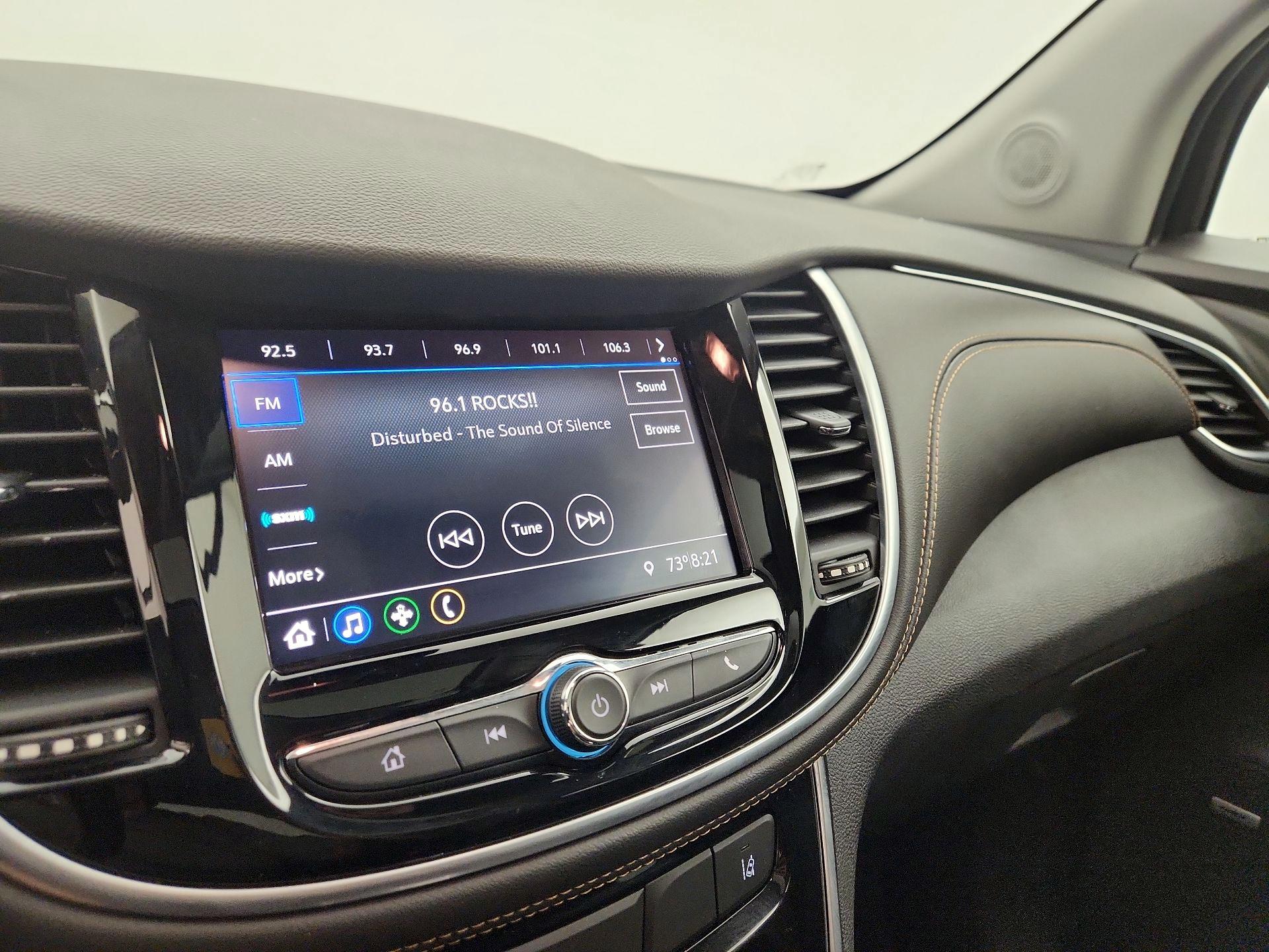 Thumbnail: 2020 Chevrolet Trax - 15
