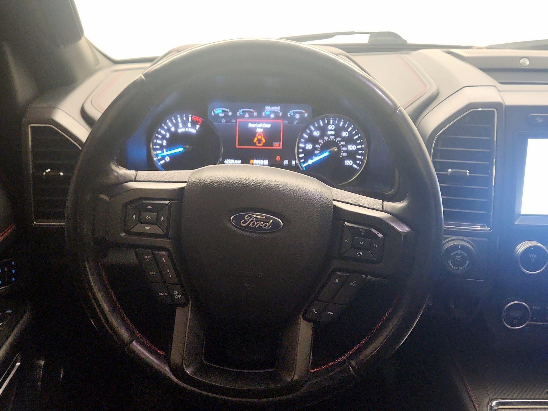 Thumbnail: 2020 Ford Expedition - 10